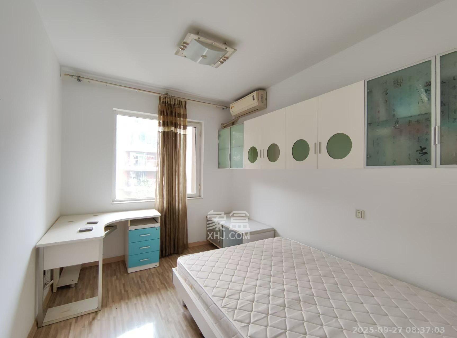 鸿铭中心  3室2厅2卫    3800.0元/月室内图