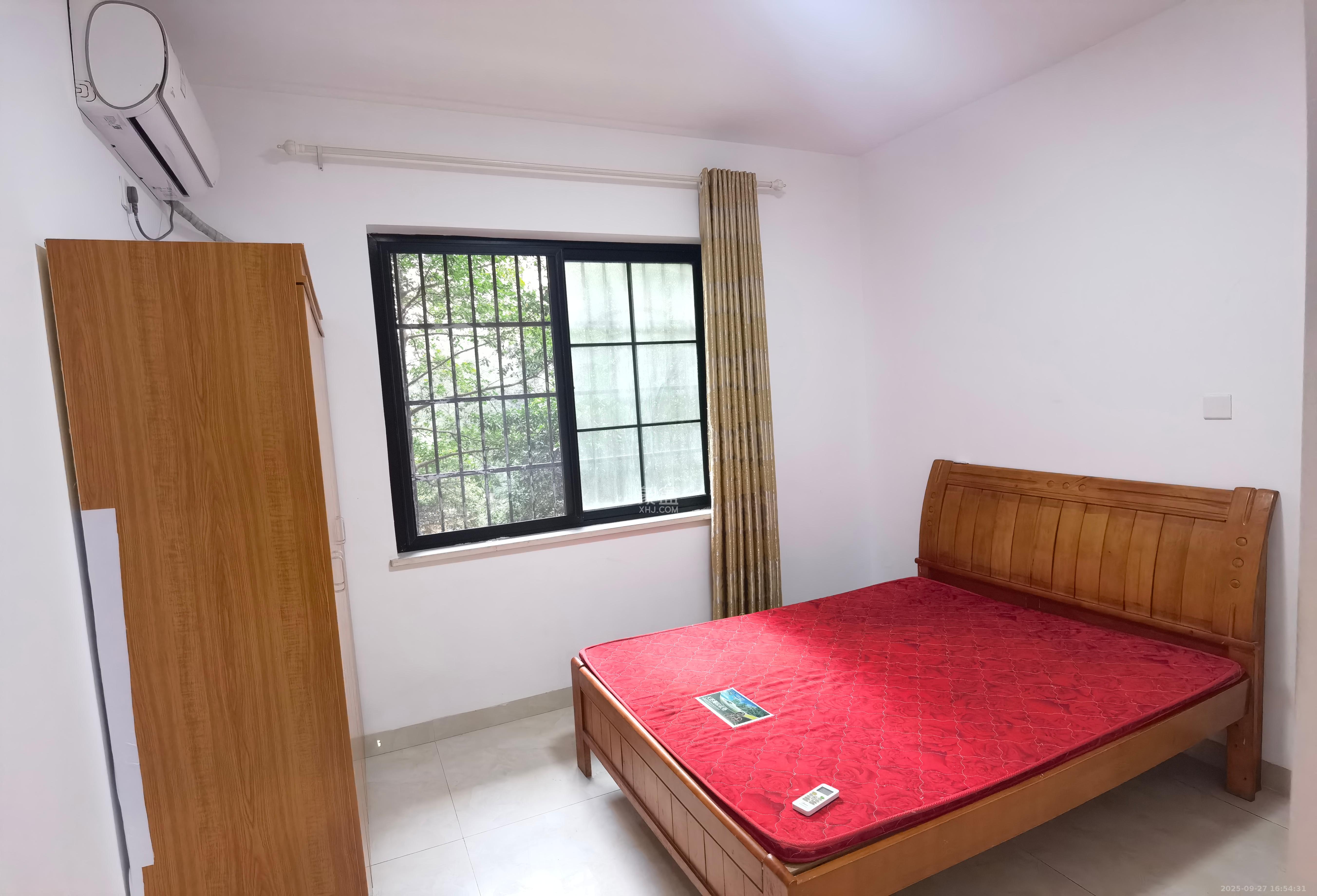 沁园春御院 3室2厅2卫 2600.0元/月 沁园春御院 3室2厅2卫 2600.0元/月室内图