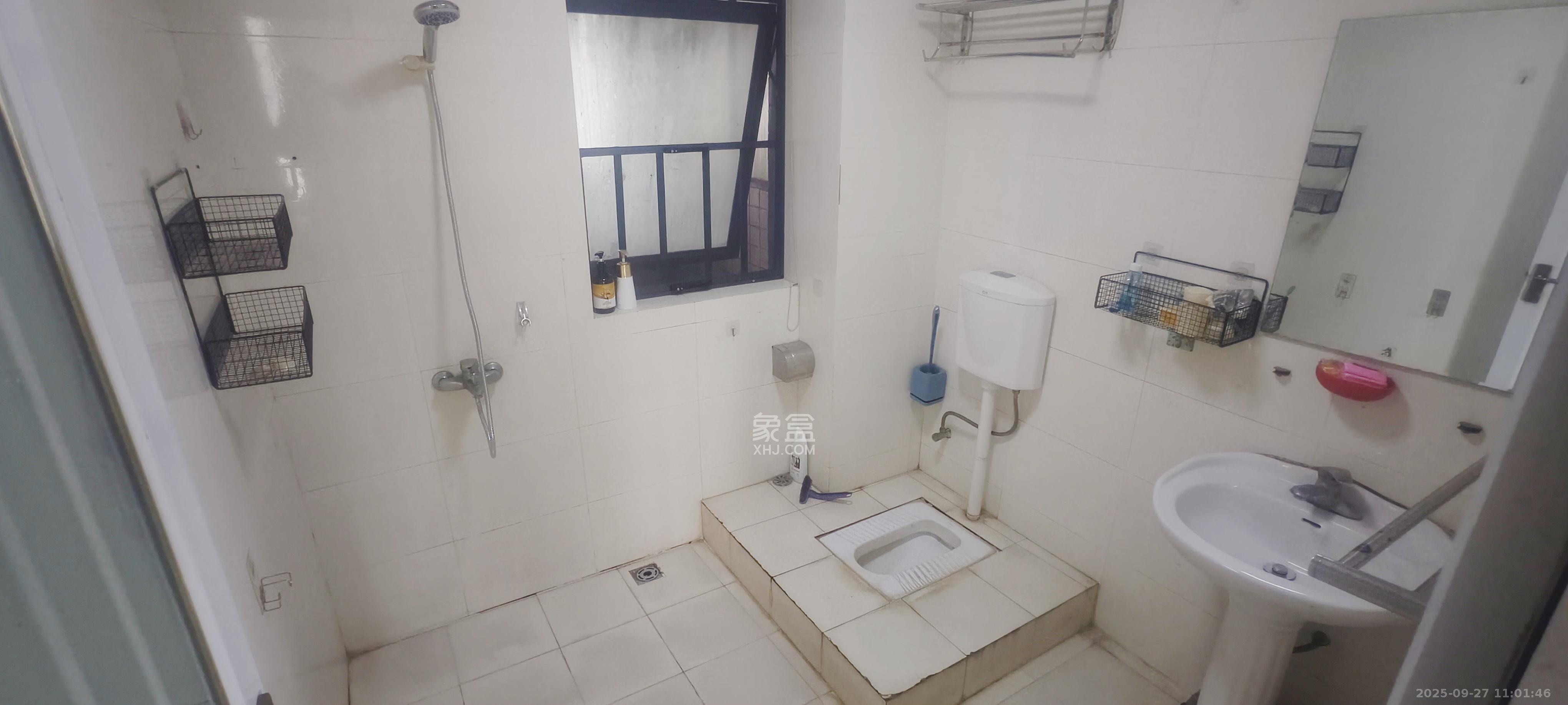 湘江世纪城赏江苑 2室2厅1卫 1900.0元/月 湘江世纪城赏江苑 2室2厅1卫 1900.0元/月室内图