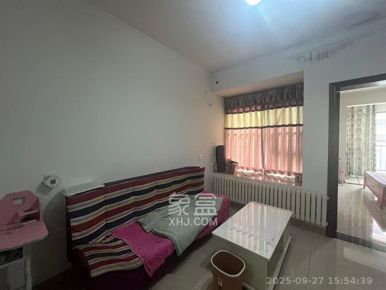 怡海星城 1室1厅1卫 1100.0元/月 怡海星城 1室1厅1卫 1100.0元/月室内图