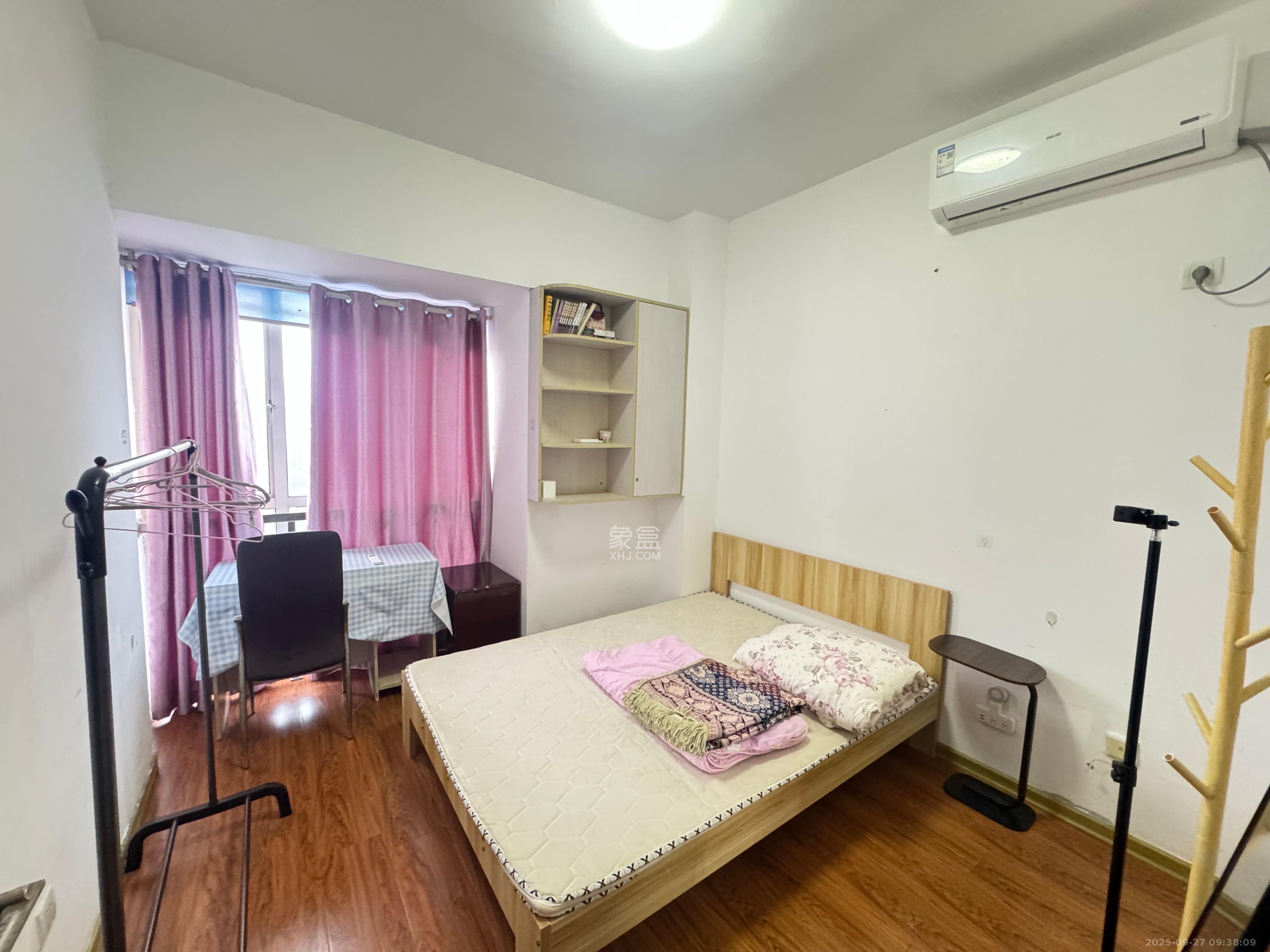 中远公馆  1室1厅1卫   2200.00元/月室内图
