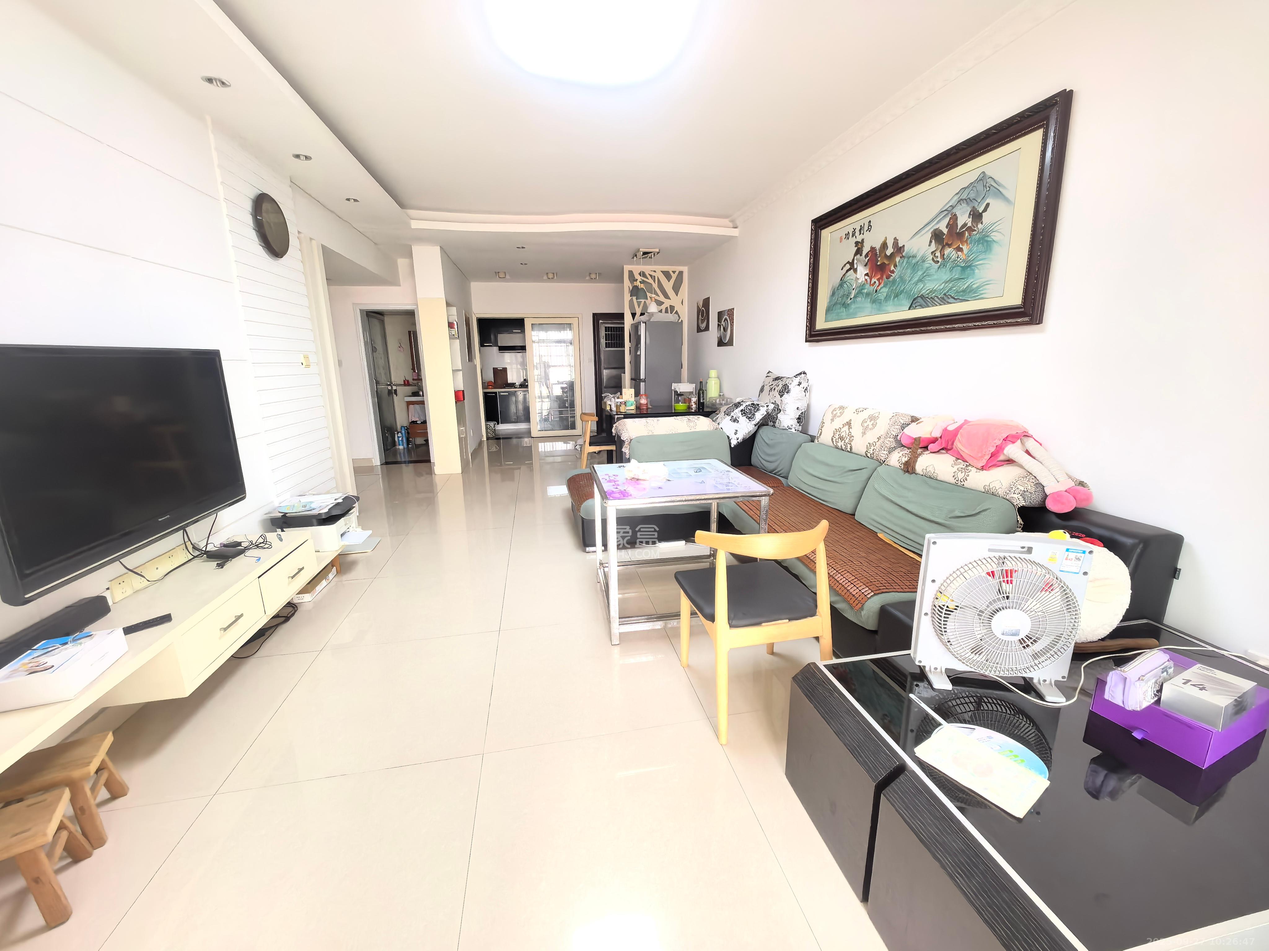 紫晶城  3室2厅1卫   1500.00元/月室内图
