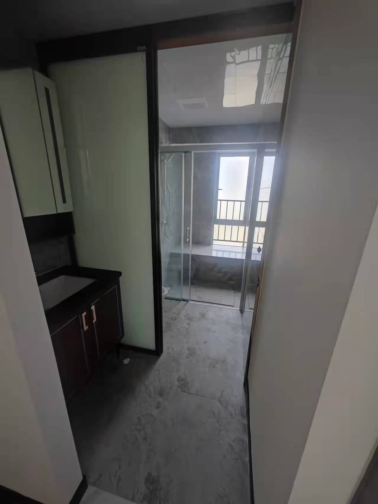 碧桂园公园上城 4室2厅2卫 3500.0元/月 碧桂园公园上城 4室2厅2卫 3500.0元/月室内图