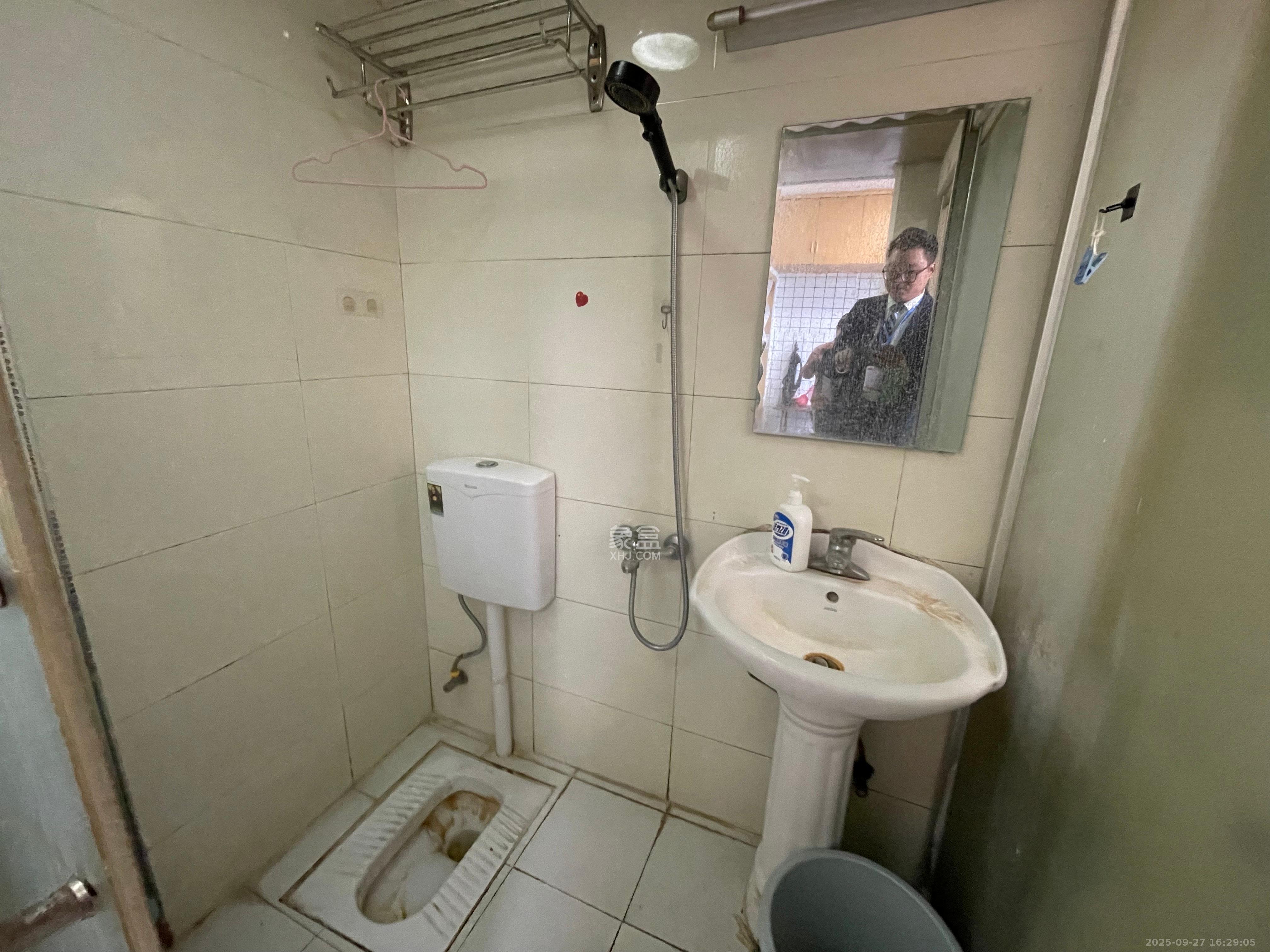 凯通国际城(凯通朝庭) 1室1厅1卫 1100.0元/月 凯通国际城(凯通朝庭) 1室1厅1卫 1100.0元/月室内图