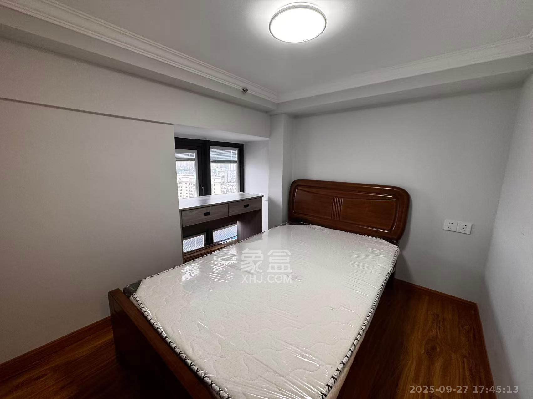 华润翡翠府 2室2厅2卫 2200.0元/月 华润翡翠府 2室2厅2卫 2200.0元/月室内图