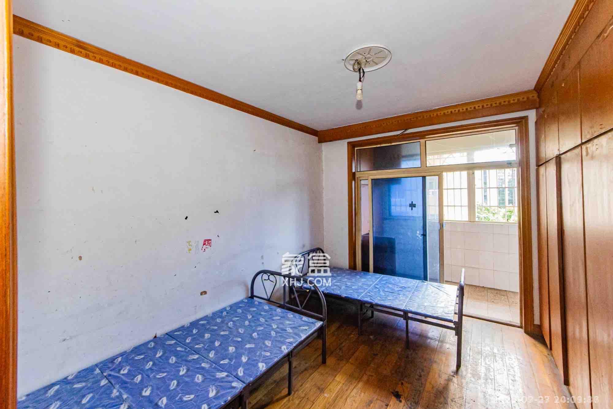 人造板厂宿舍(新河北堤1号) 2室2厅1卫 1200.0元/月 人造板厂宿舍(新河北堤1号) 2室2厅1卫 1200.0元/月室内图