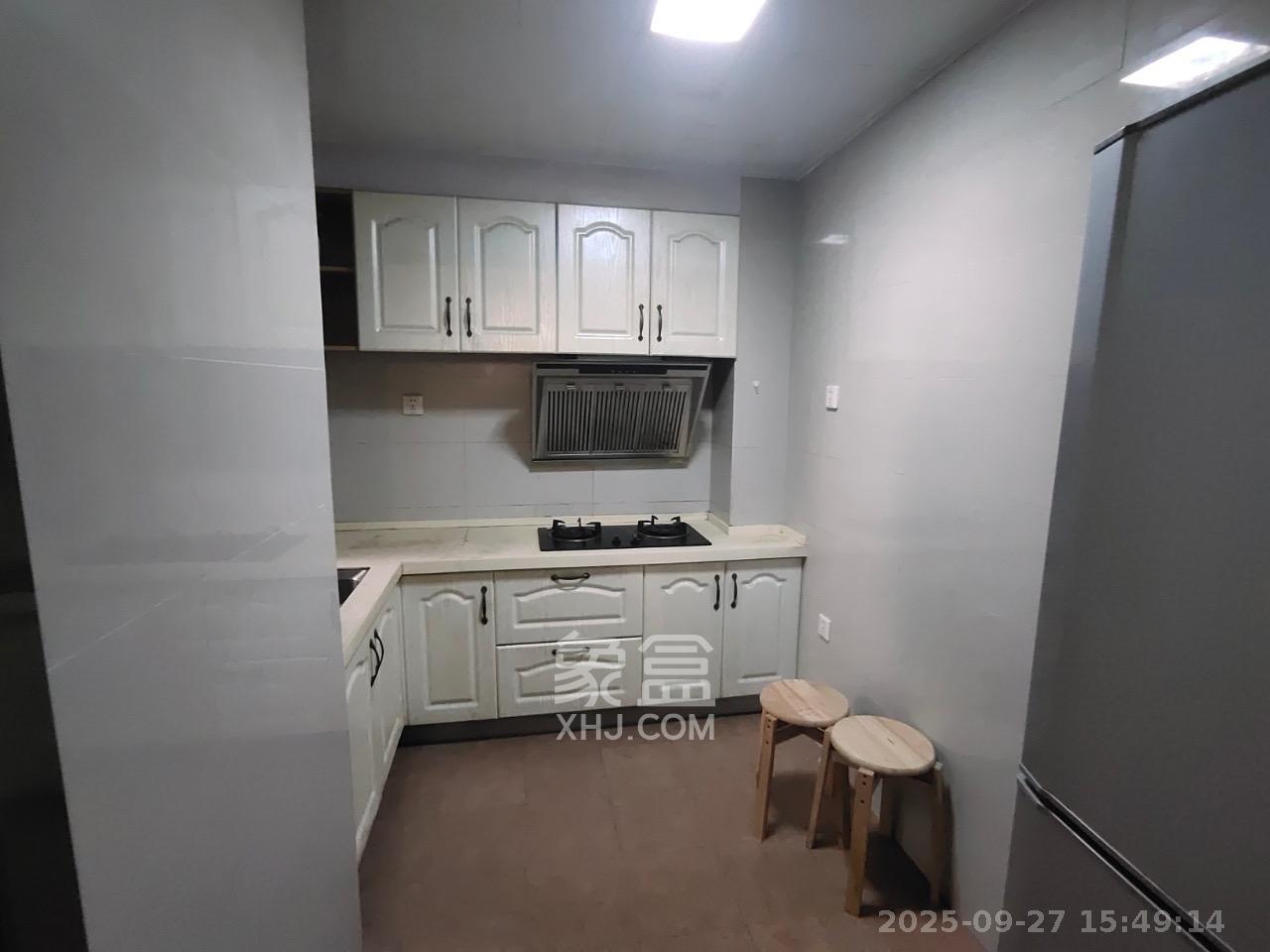 北辰三角洲D3区  3室2厅1卫    3800.0元/月室内图