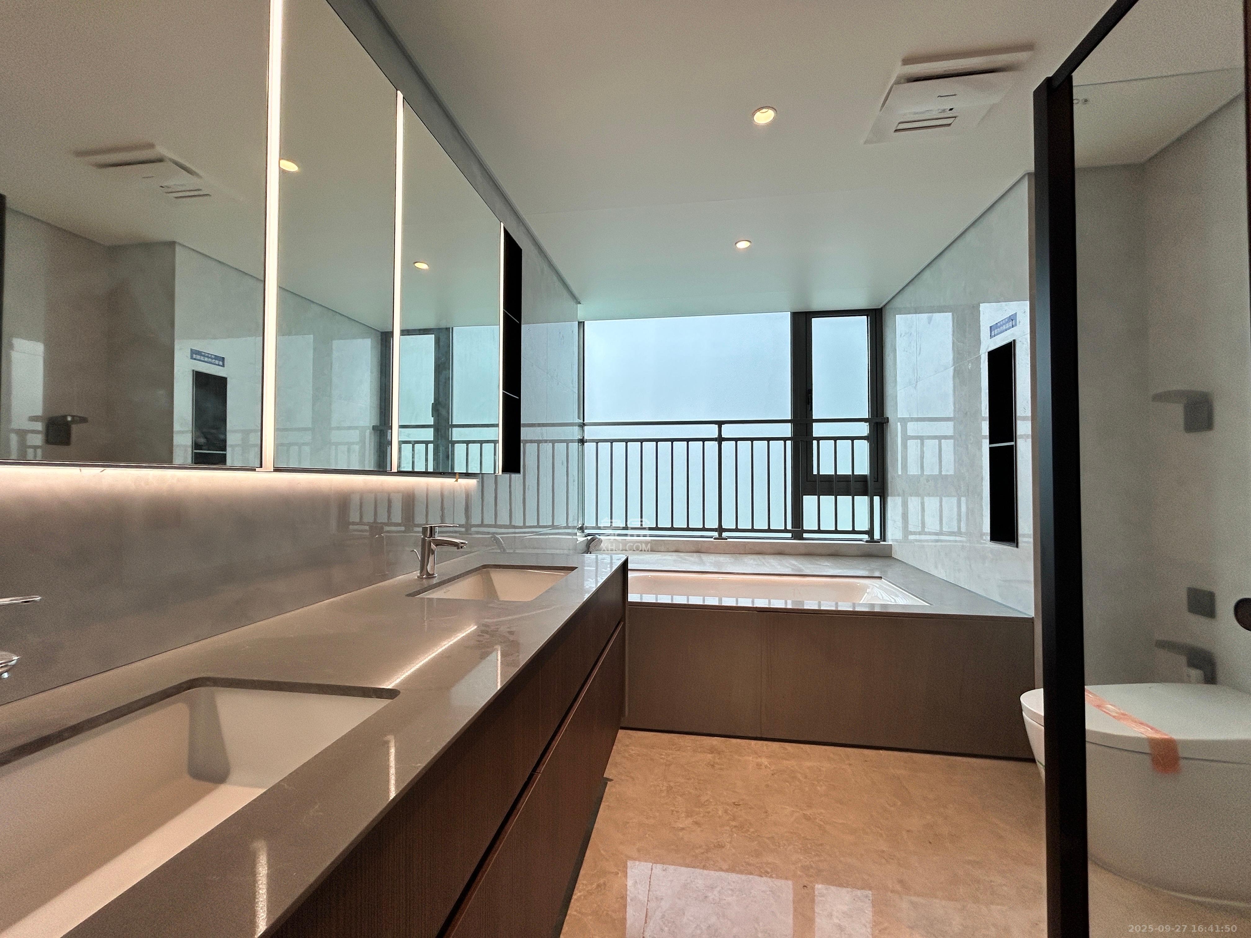 招商蛇口滨江境  1室0厅0卫    15000.0元/月室内图