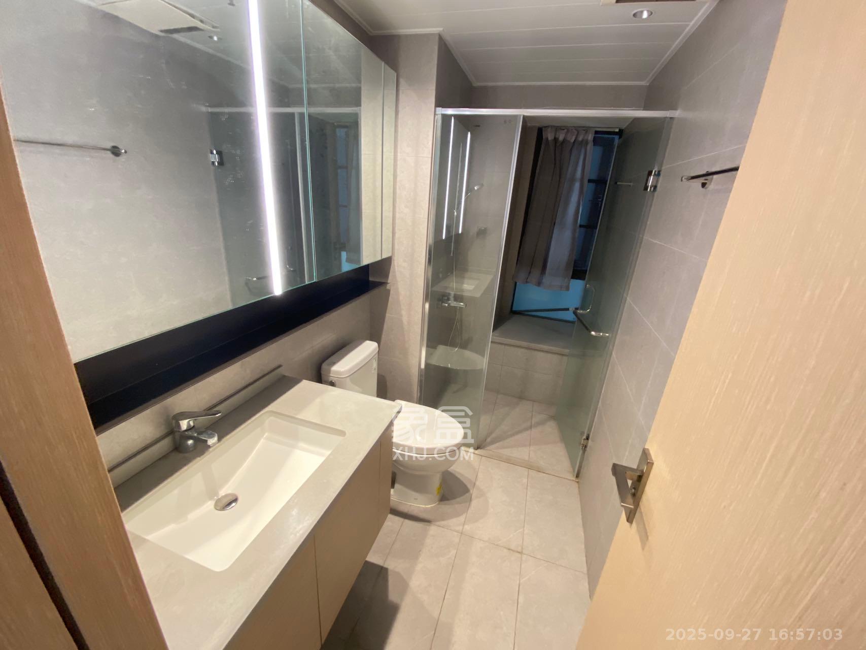 时代梅溪领峰  3室1厅2卫    3500.0元/月室内图