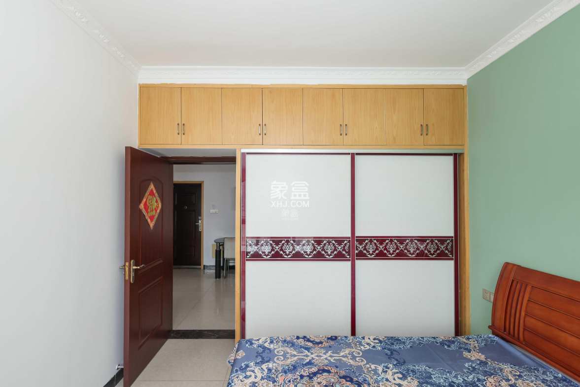 麓谷明珠 2室2厅1卫 2300.0元/月 麓谷明珠 2室2厅1卫 2300.0元/月室内图