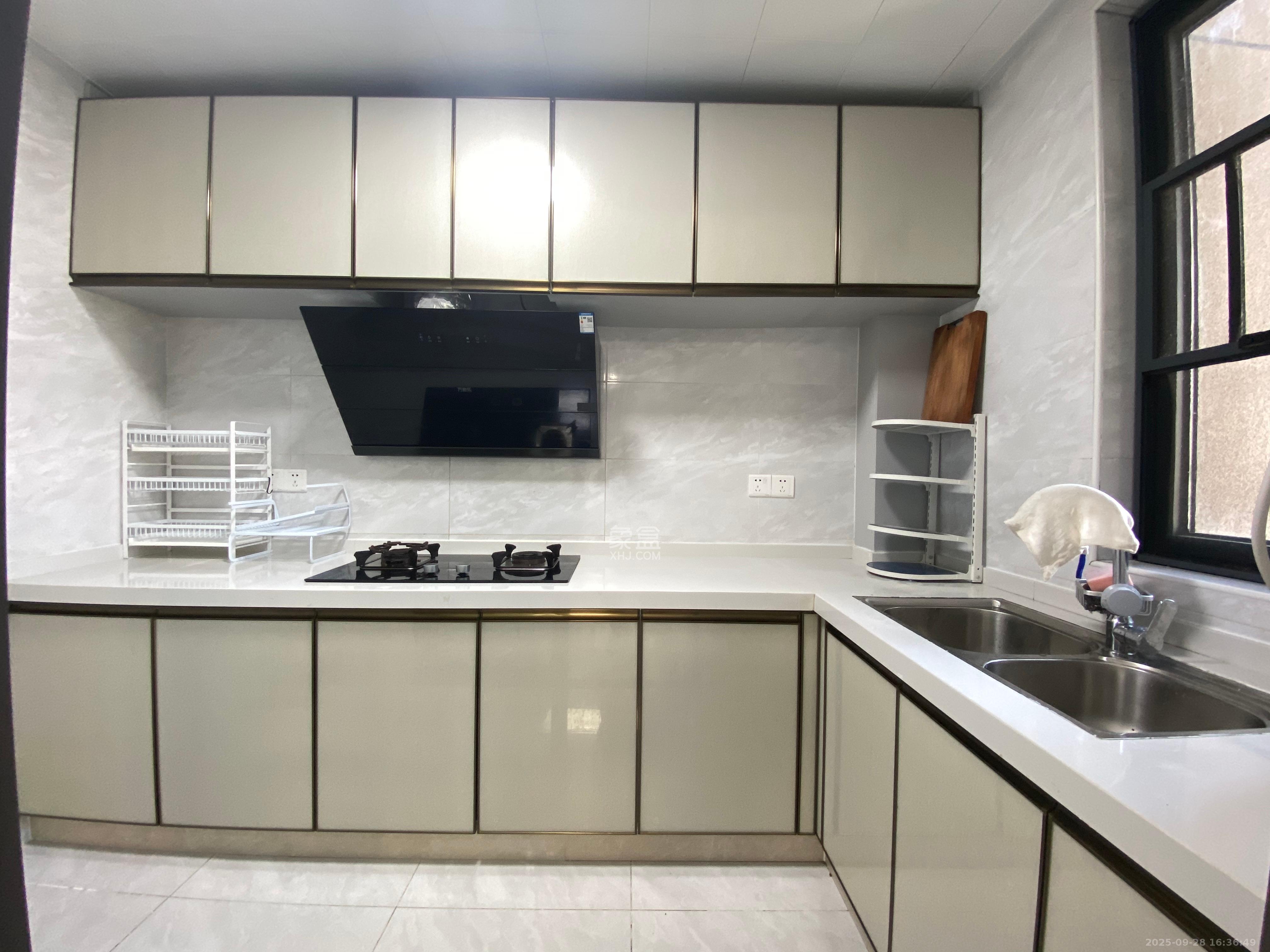 建发中央公园（建发美地）  4室2厅2卫    5000.0元/月室内图