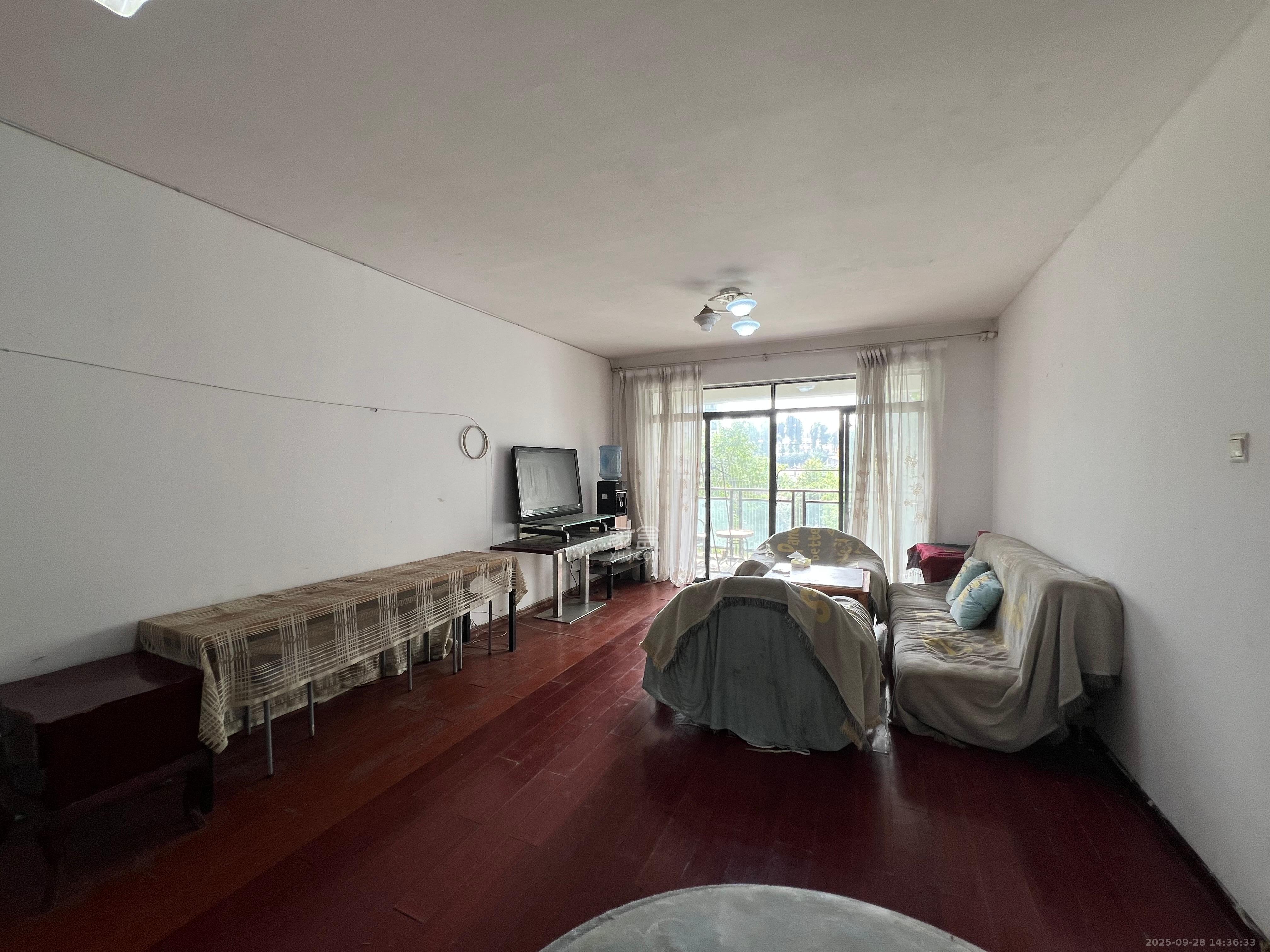 海林馨香雅苑 3室2厅1卫 1800.0元/月 海林馨香雅苑 3室2厅1卫 1800.0元/月室内图