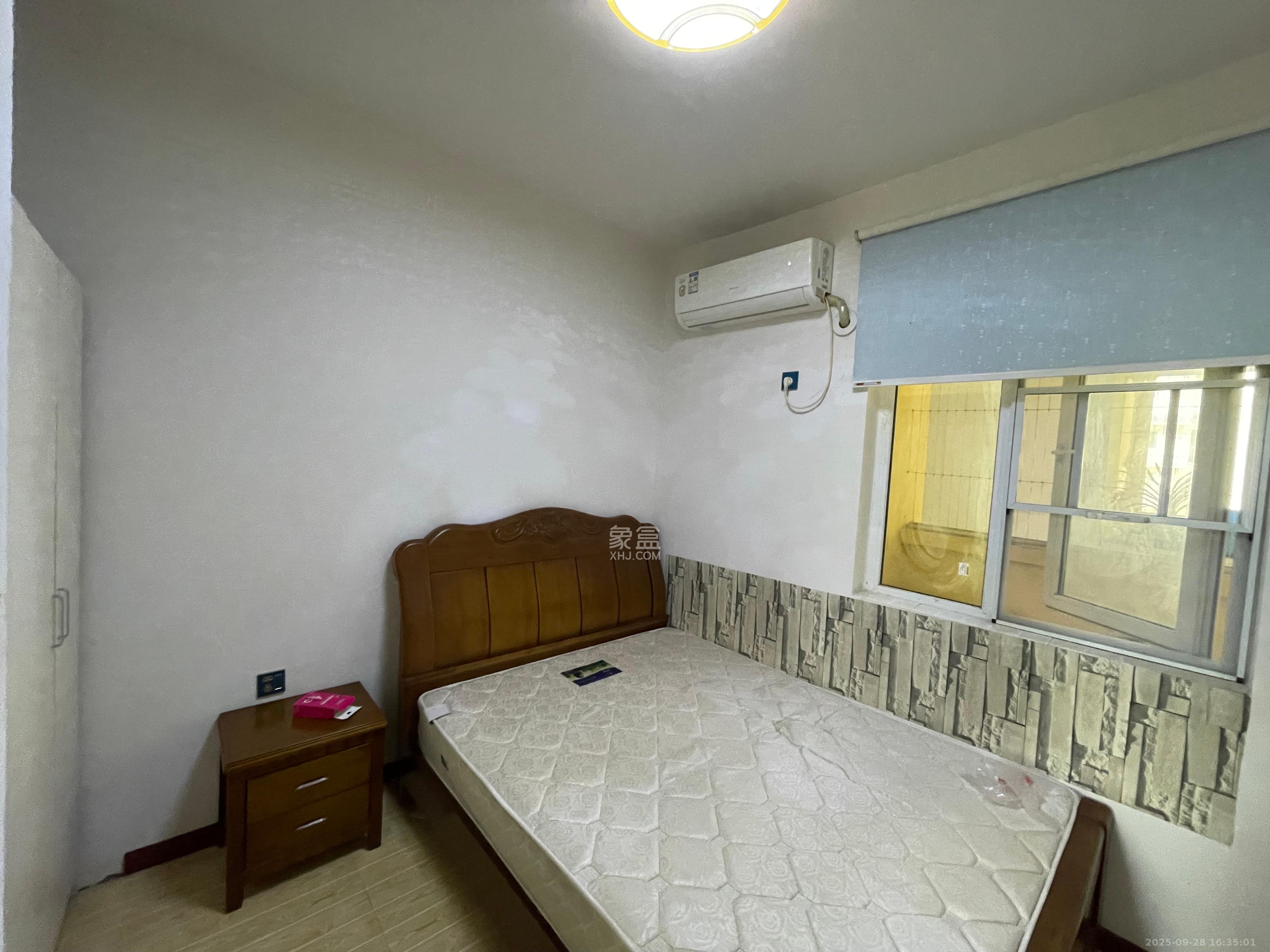 MOMA当代广场  3室2厅1卫    2000.0元/月室内图