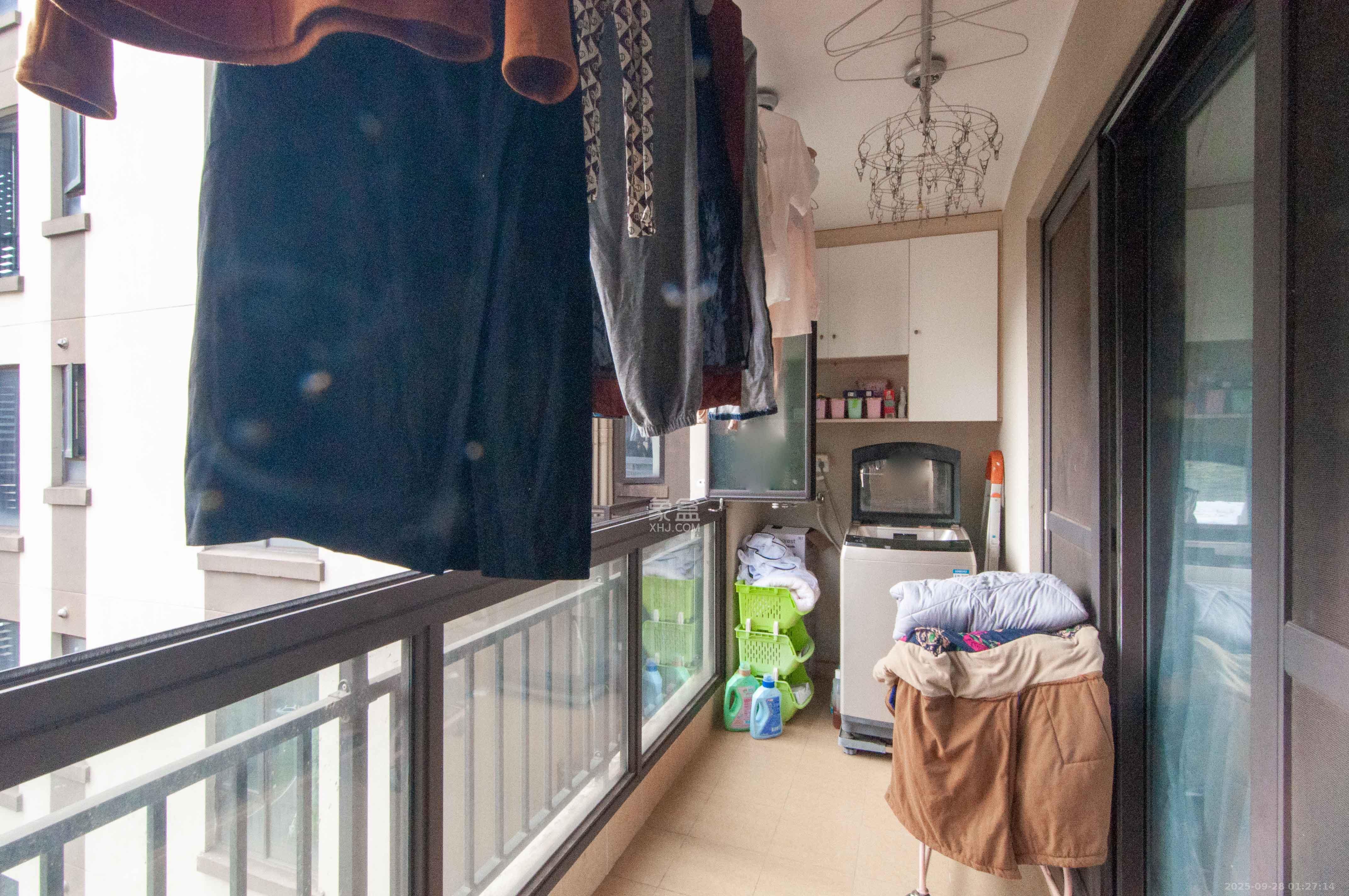 万科里梅溪郡 3室2厅1卫 208.0万 万科里梅溪郡 3室2厅1卫 208.0万其他