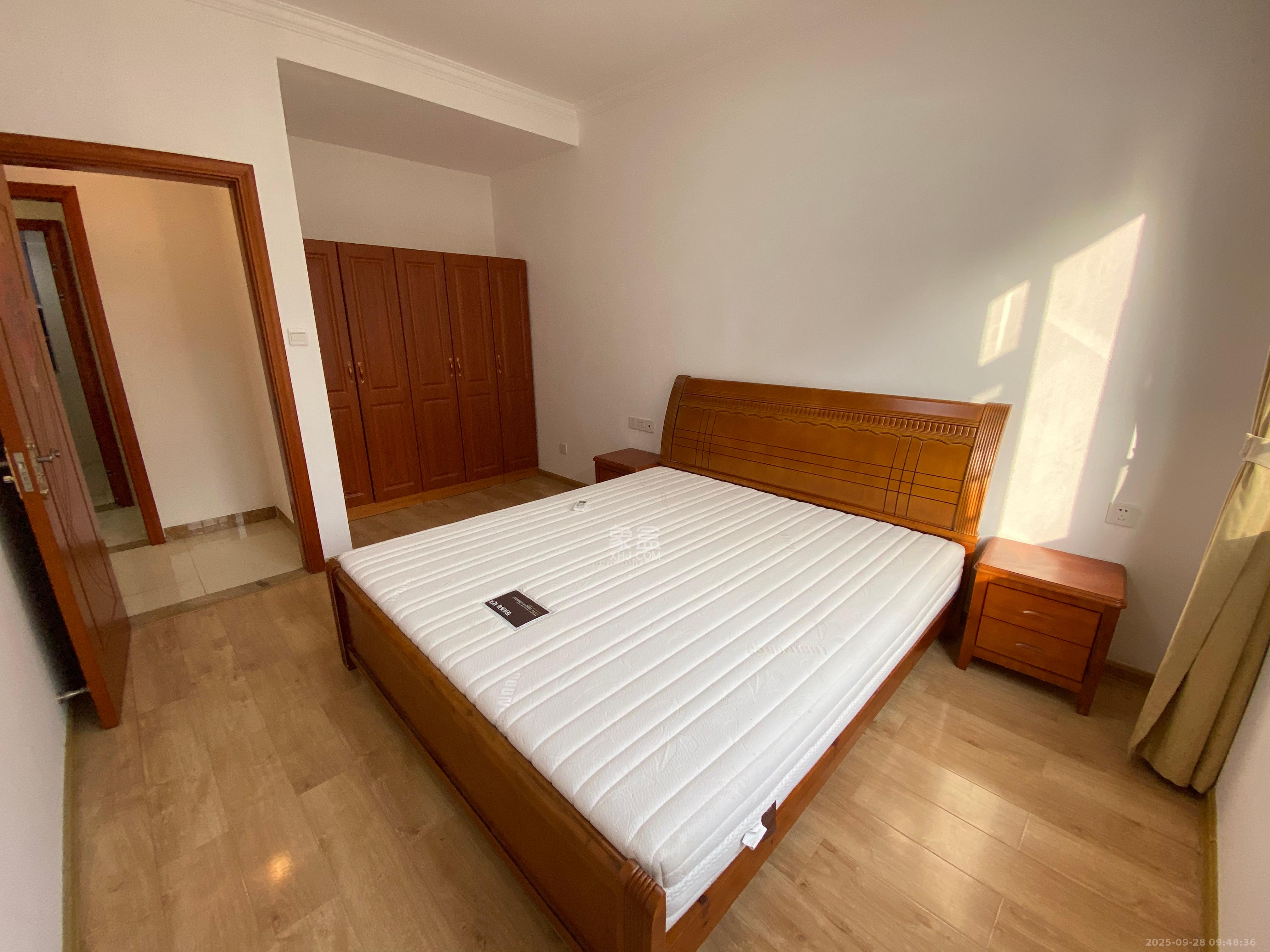 江山帝景哈佛 3室2厅1卫 2000.0元/月 江山帝景哈佛 3室2厅1卫 2000.0元/月室内图