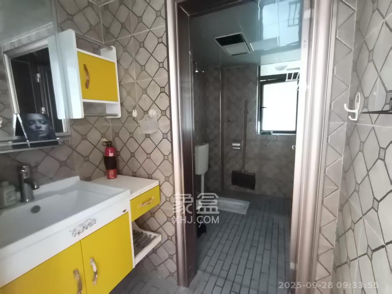 米兰春天 3室2厅1卫 2000.0元/月 米兰春天 3室2厅1卫 2000.0元/月室内图