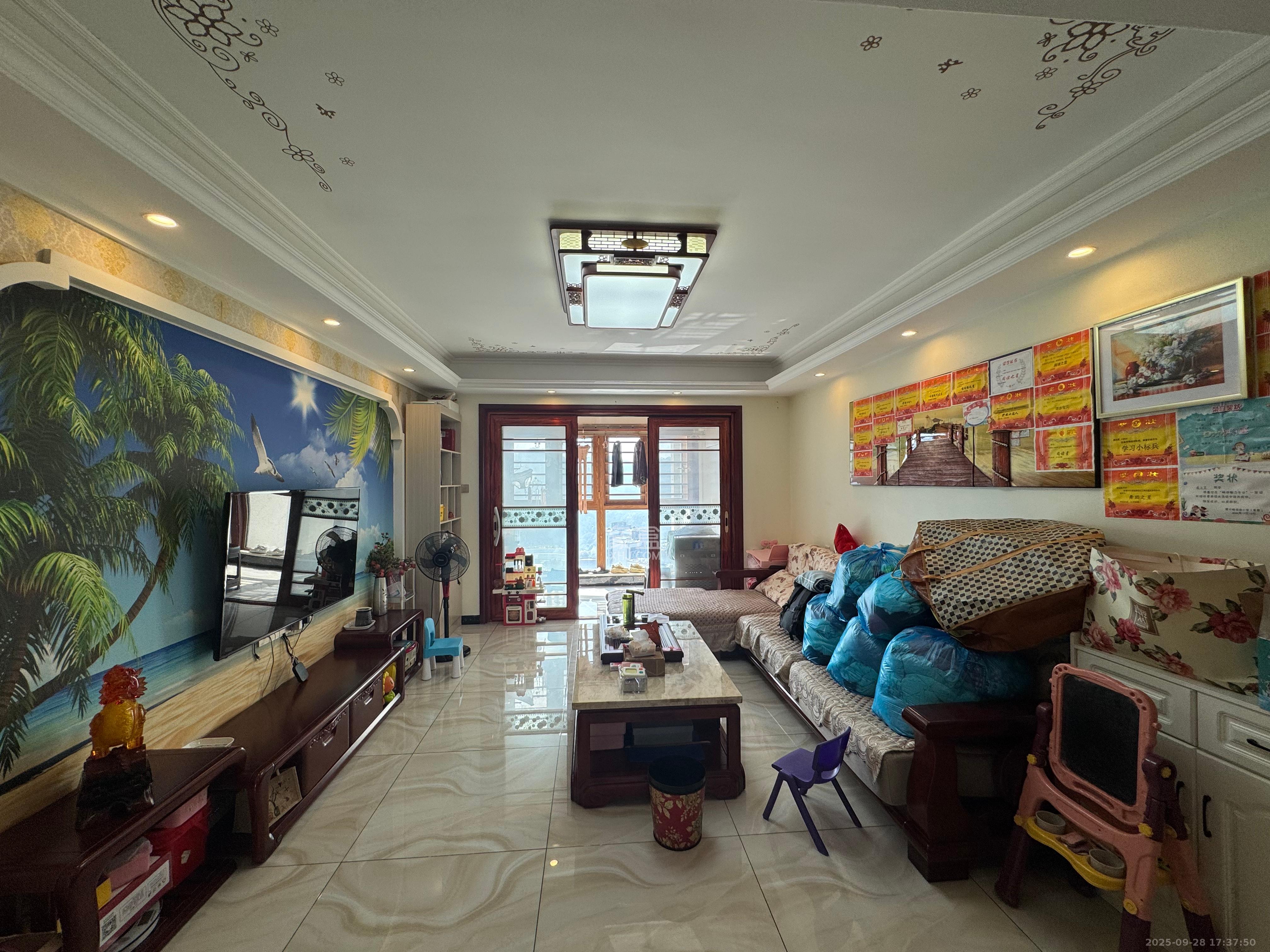 中海梅溪湖壹号 3室2厅2卫 3500.0元/月 中海梅溪湖壹号 3室2厅2卫 3500.0元/月室内图