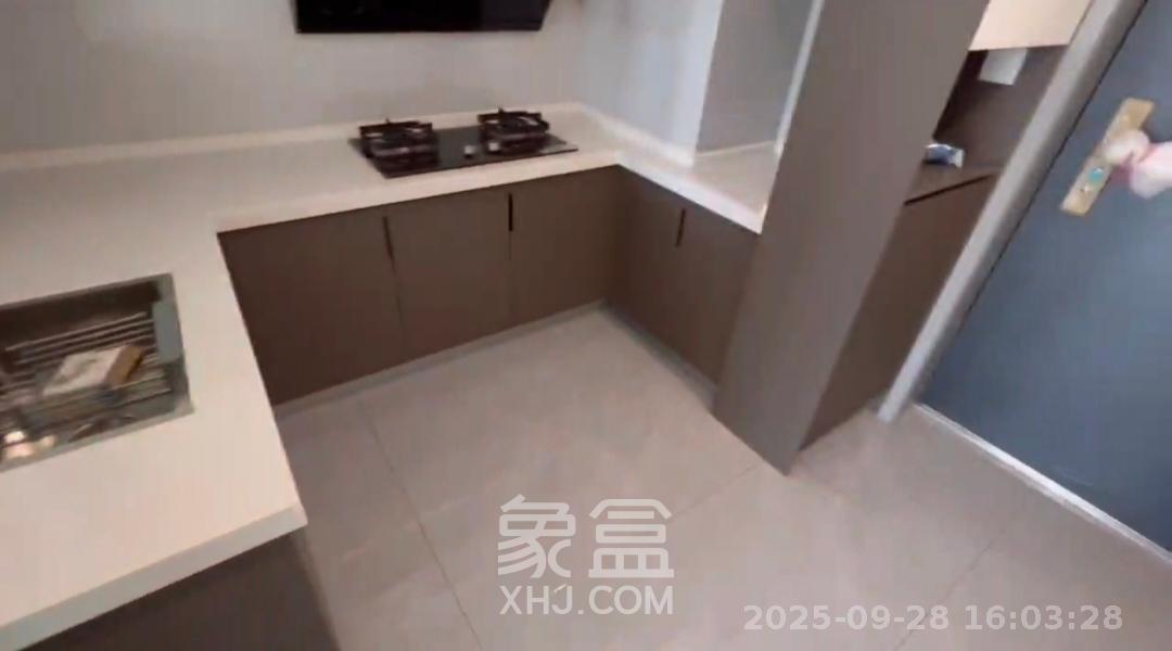 中国铁建湘语梅溪  2室1厅1卫   2000.00元/月室内图