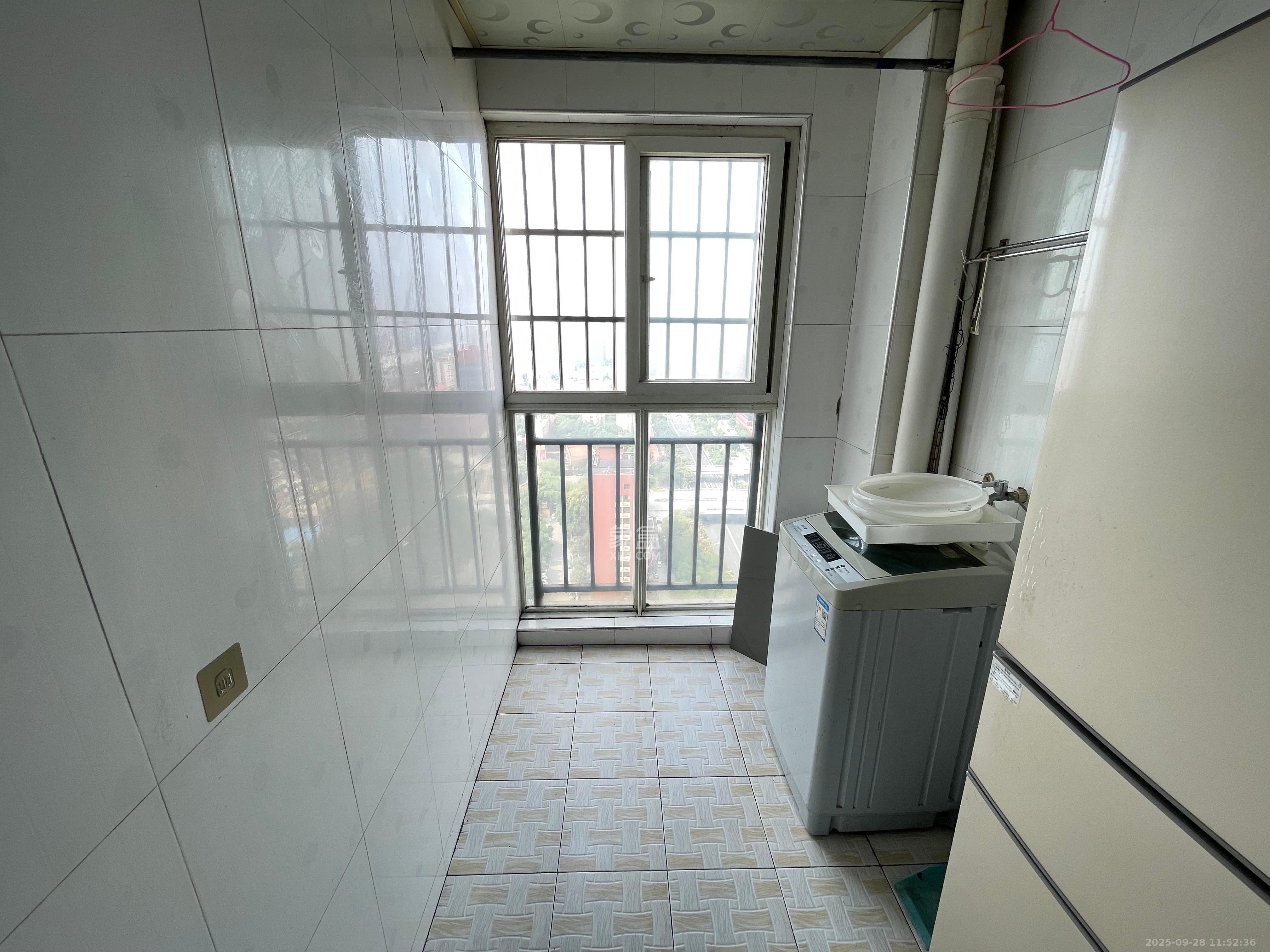 谋房博客(博客天街) 2室1厅1卫 1700.0元/月 谋房博客(博客天街) 2室1厅1卫 1700.0元/月室内图