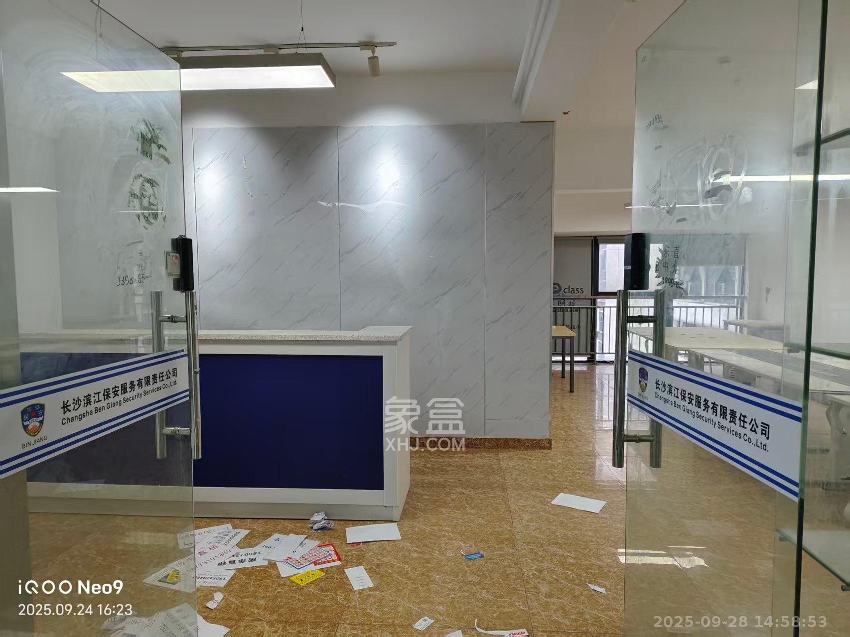 达美D6区   48.62㎡      12000.0元/月