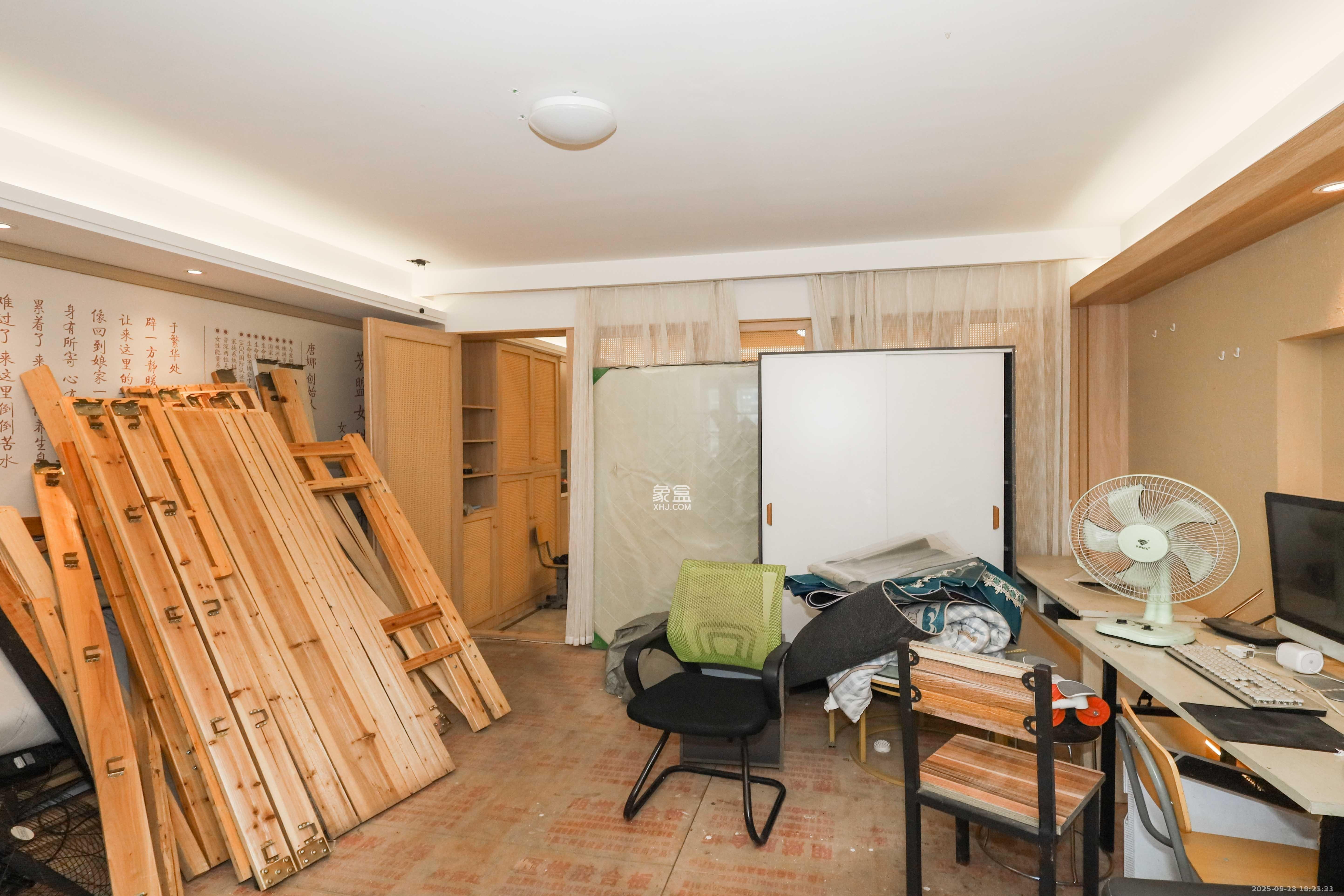 南山梅溪一方 4室2厅2卫 3800.0元/月 南山梅溪一方 4室2厅2卫 3800.0元/月室内图