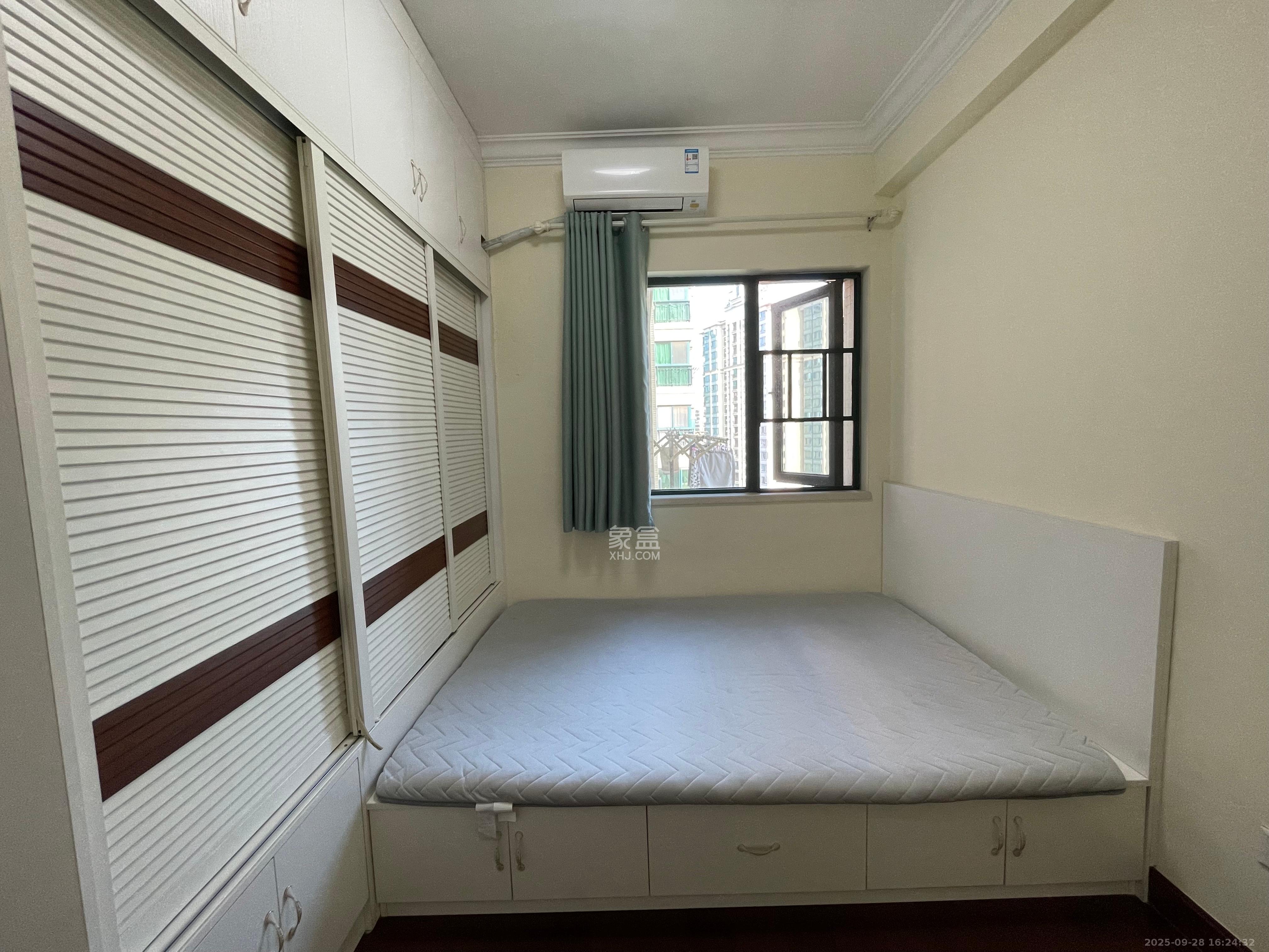 恒大雅苑  1室2厅2卫    2200.0元/月室内图