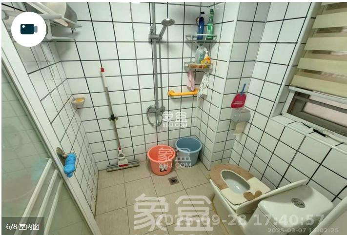 绿地之窗  2室1厅1卫   2300.00元/月室内图