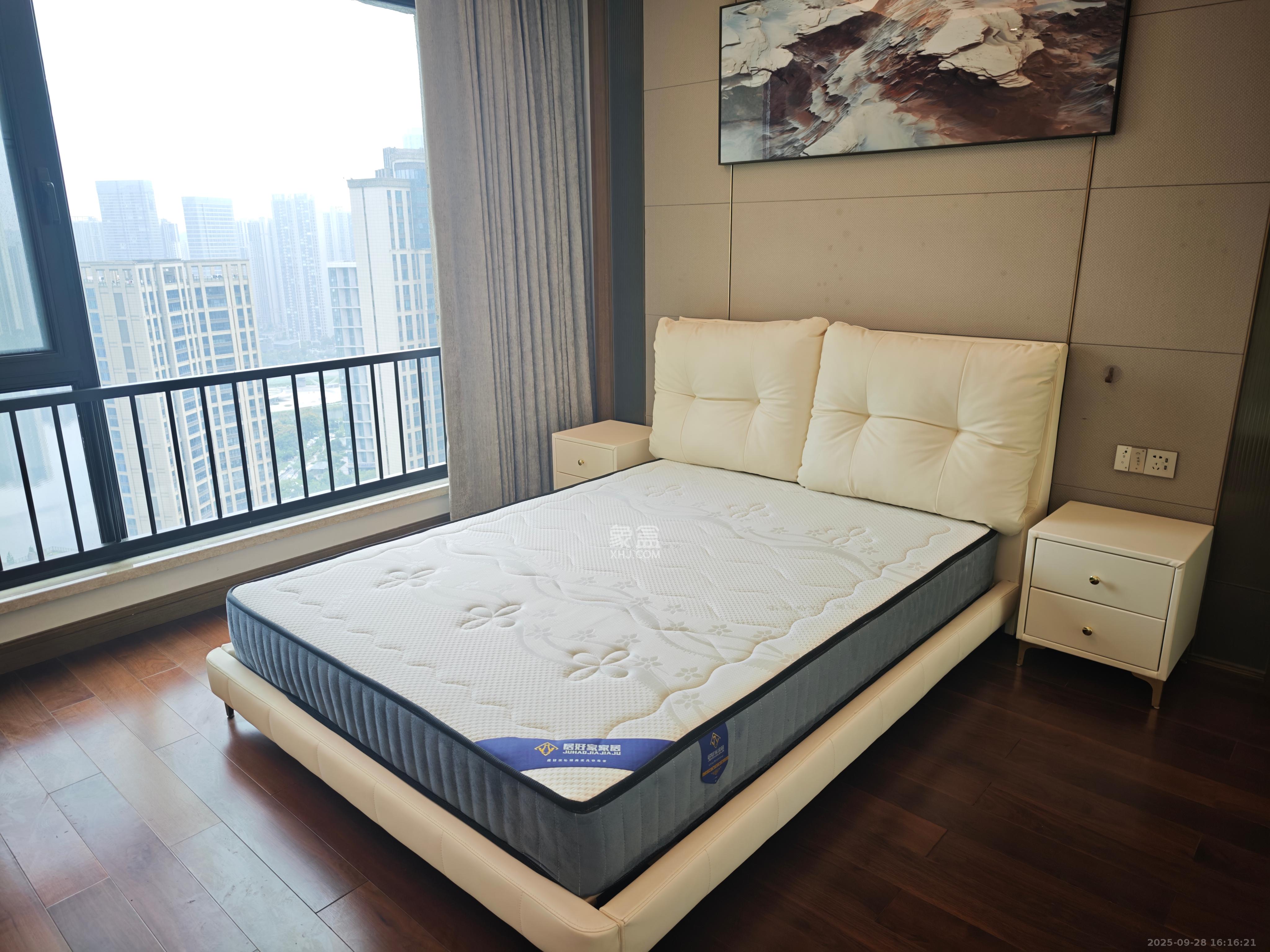 晟通牡丹舸  4室2厅3卫   12000.00元/月室内图