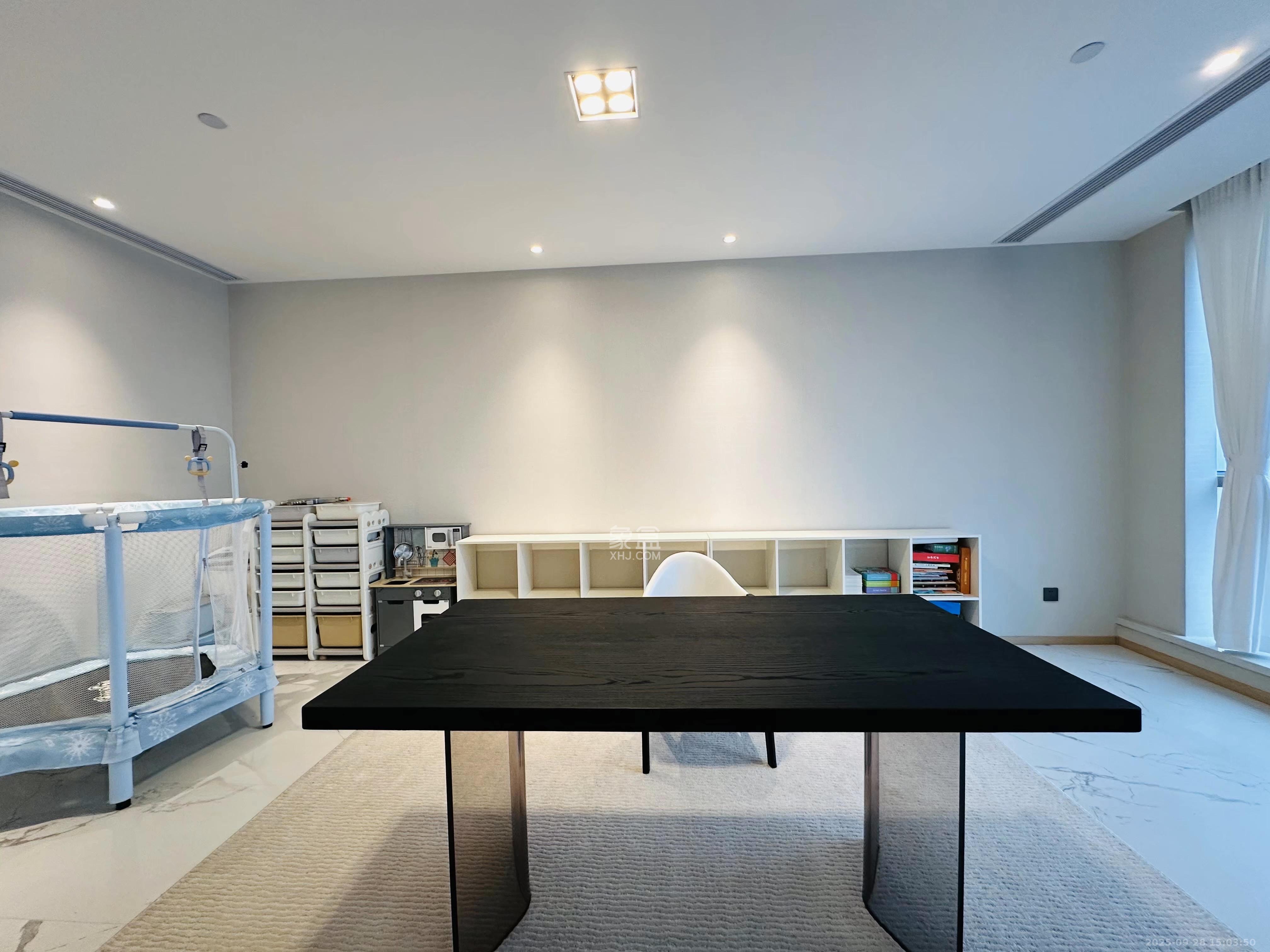 正荣梅溪紫阙台 4室2厅2卫 9500.0元/月 正荣梅溪紫阙台 4室2厅2卫 9500.0元/月室内图