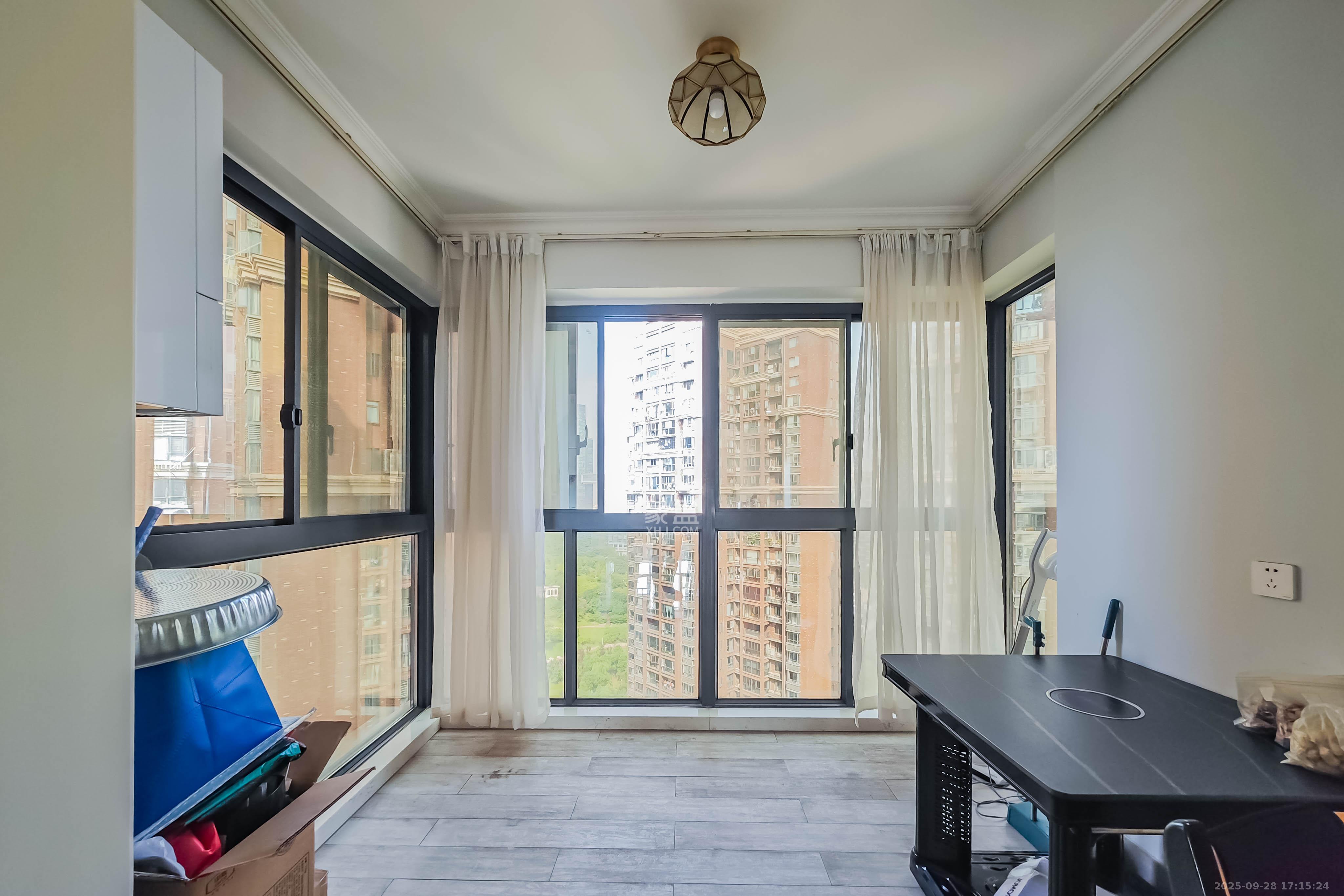 半山壹号 3室1厅1卫 138.0万 半山壹号 3室1厅1卫 138.0万其他