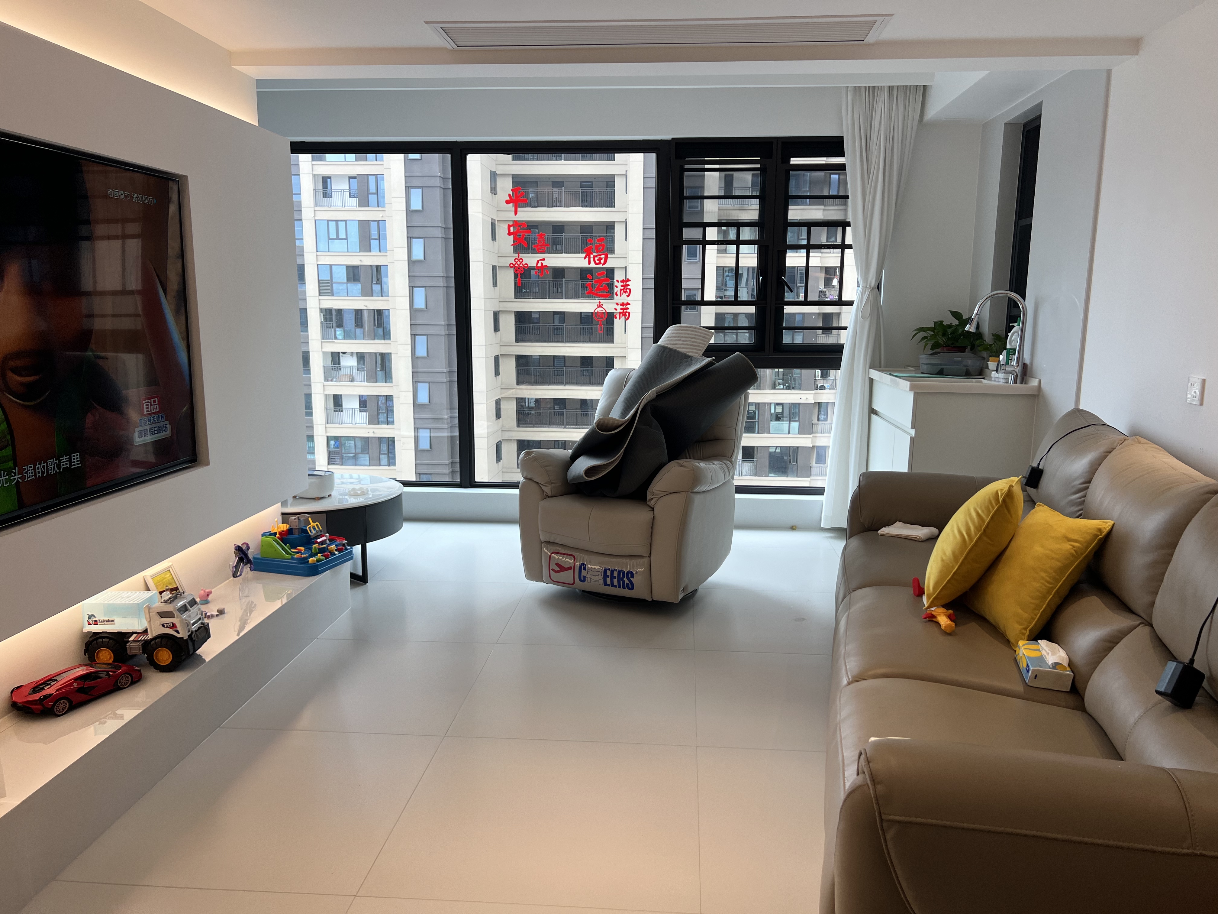 建发央著  3室2厅2卫    88.8万