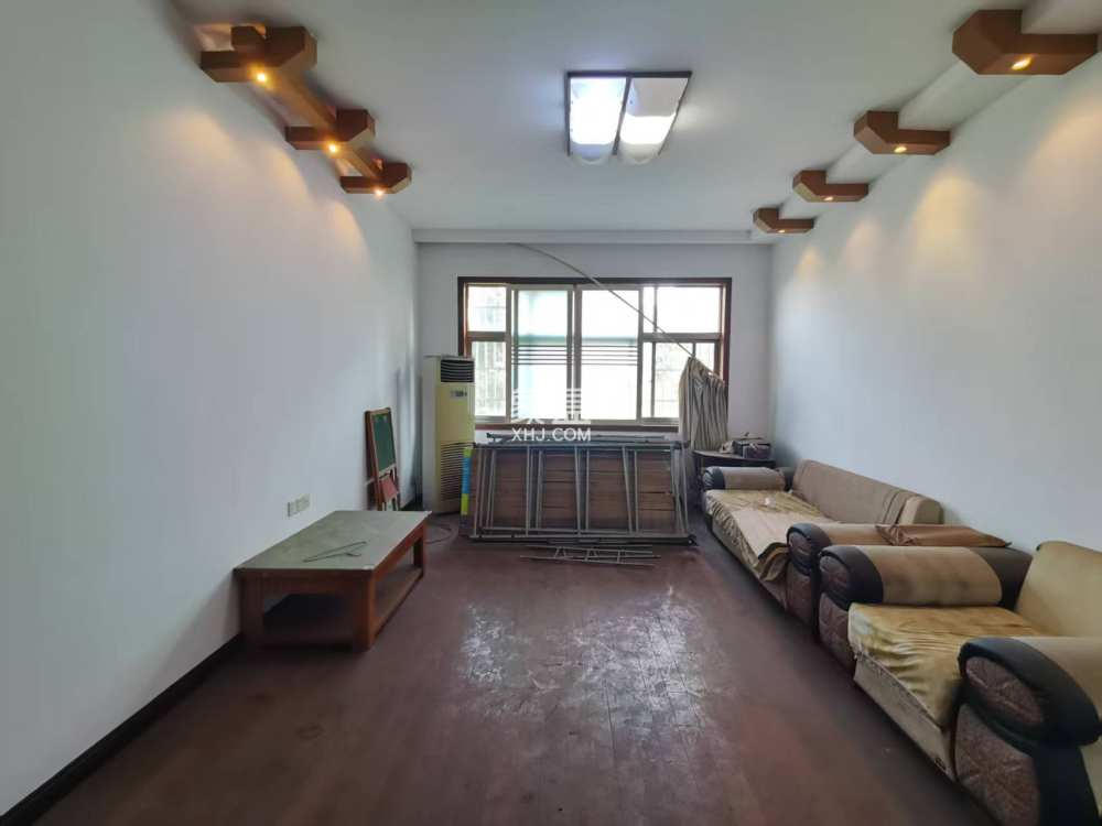 天元区朝阳小区  3室2厅2卫    45.0万