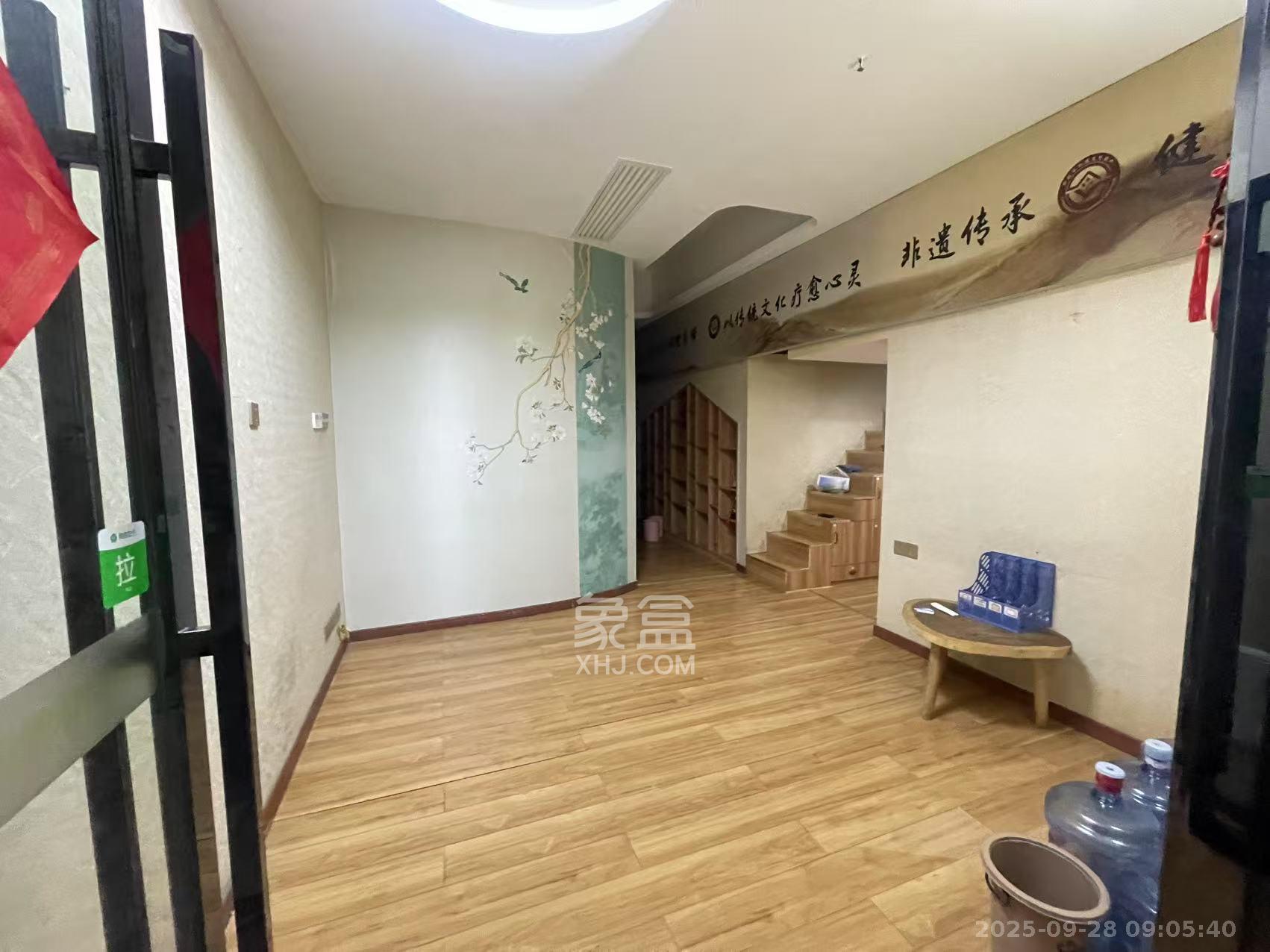 荣悦台  1室1厅1卫   5000.00元/月