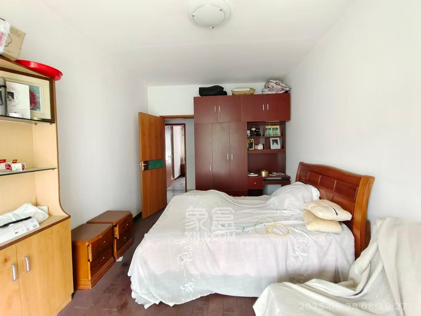 中星苑 4室2厅2卫 3080.0元/月 中星苑 4室2厅2卫 3080.0元/月室内图