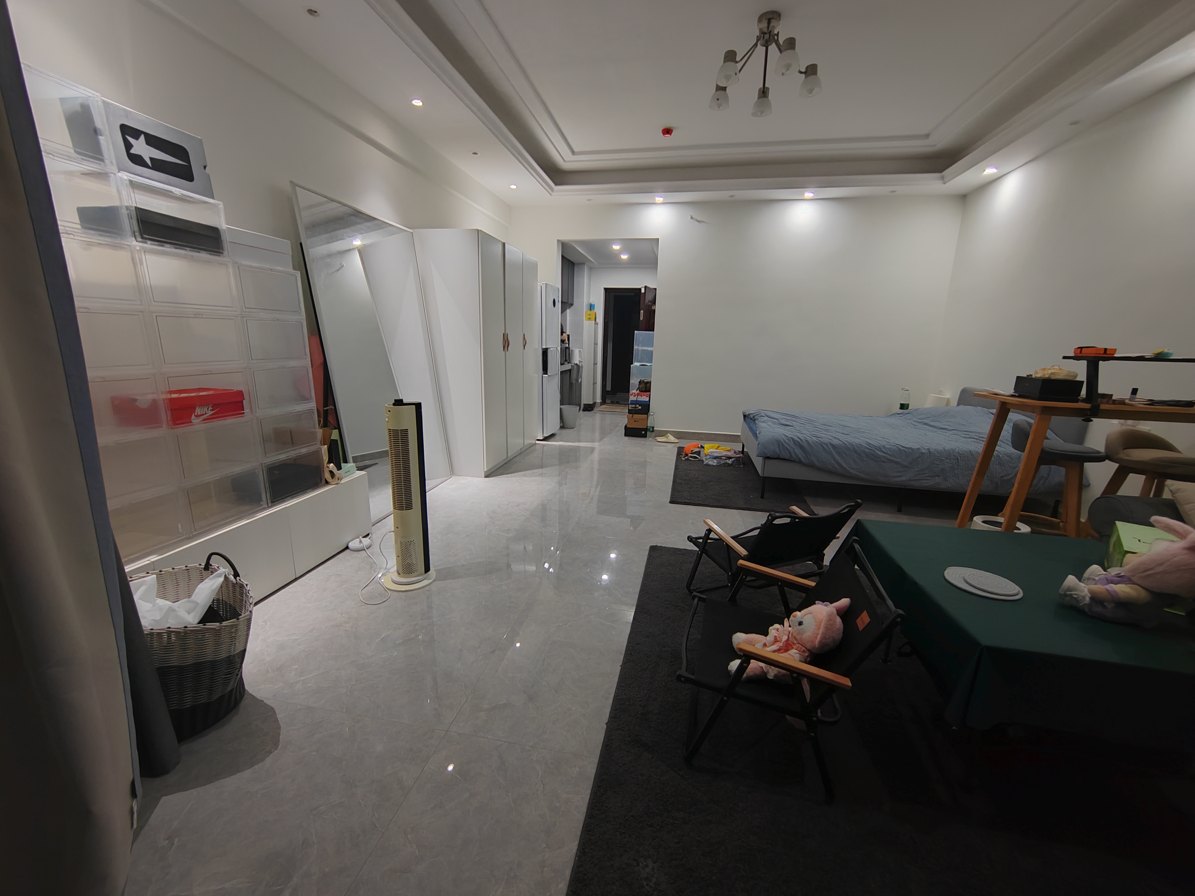 蓝海瑞园 1室1厅1卫 2400.0元/月 蓝海瑞园 1室1厅1卫 2400.0元/月室内图