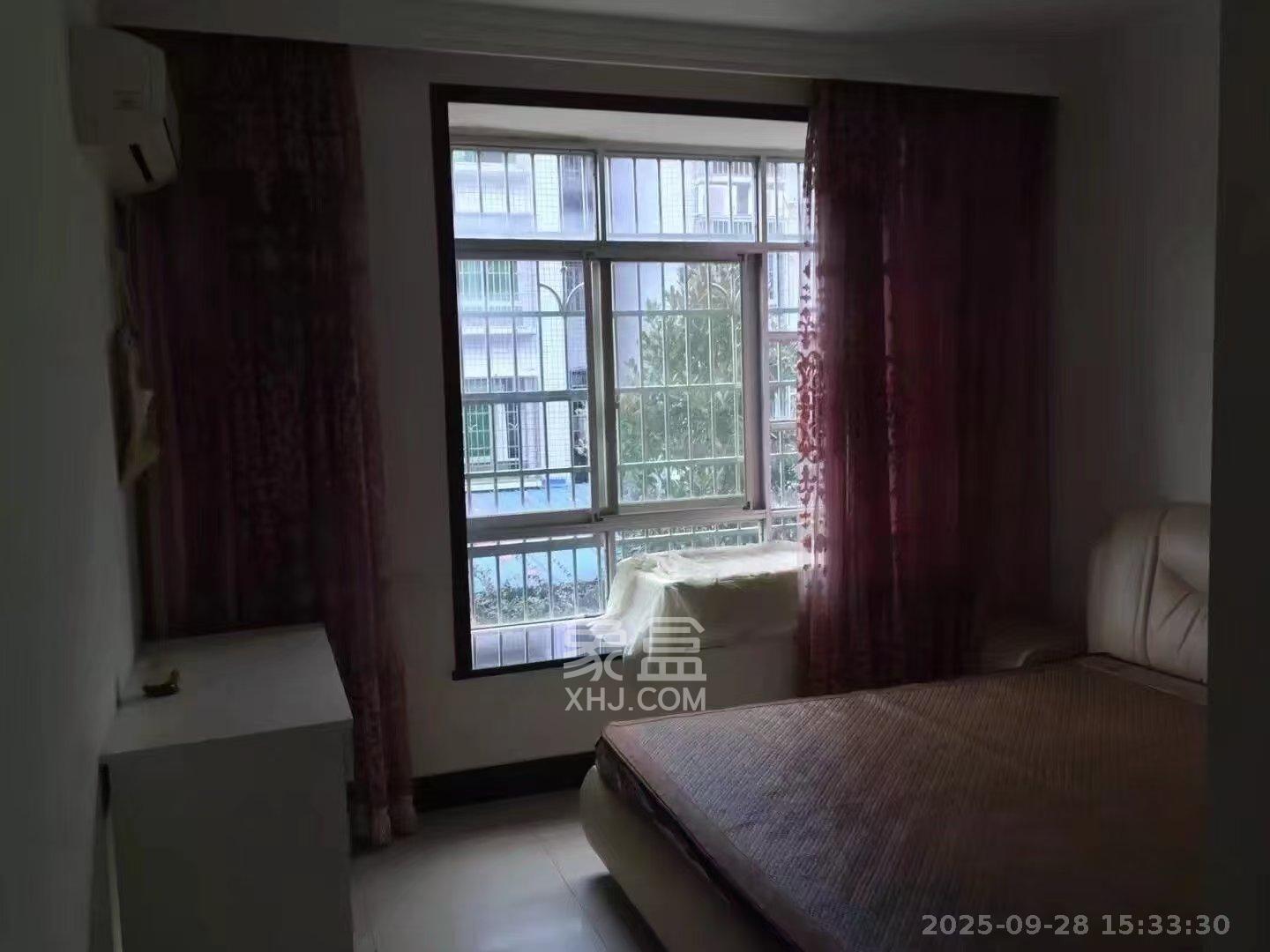 洞井一小区 1室0厅0卫 1700.0元/月 洞井一小区 1室0厅0卫 1700.0元/月室内图