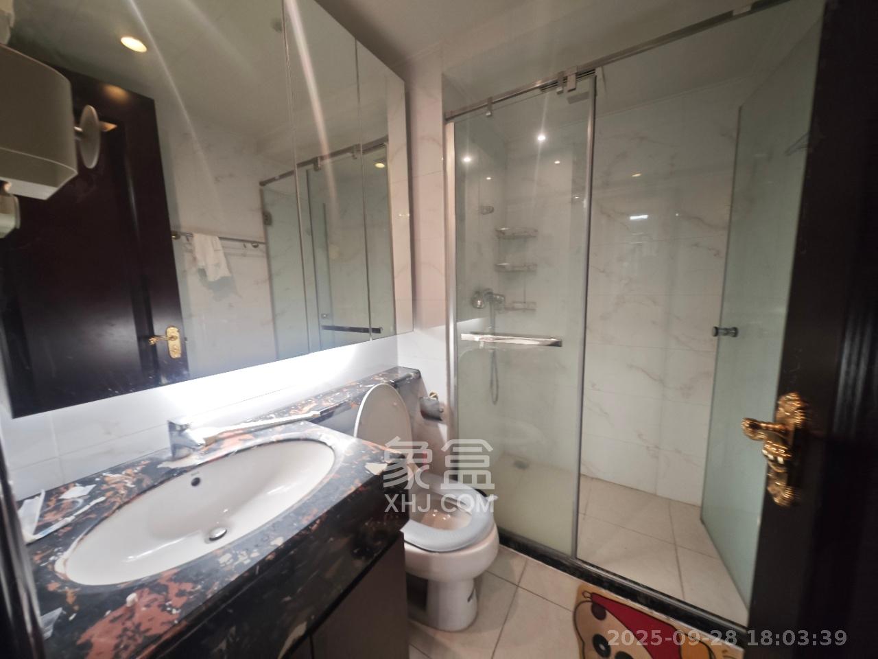 恒大雅苑 1室1厅1卫 1600.0元/月 恒大雅苑 1室1厅1卫 1600.0元/月室内图