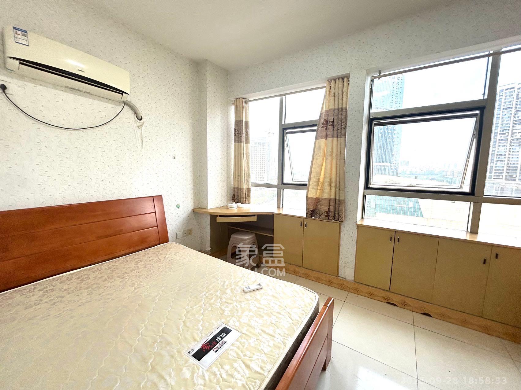 红星国际星城  2室1厅1卫    1160.0元/月 红星国际星城  2室1厅1卫    1160.0元/月室内图