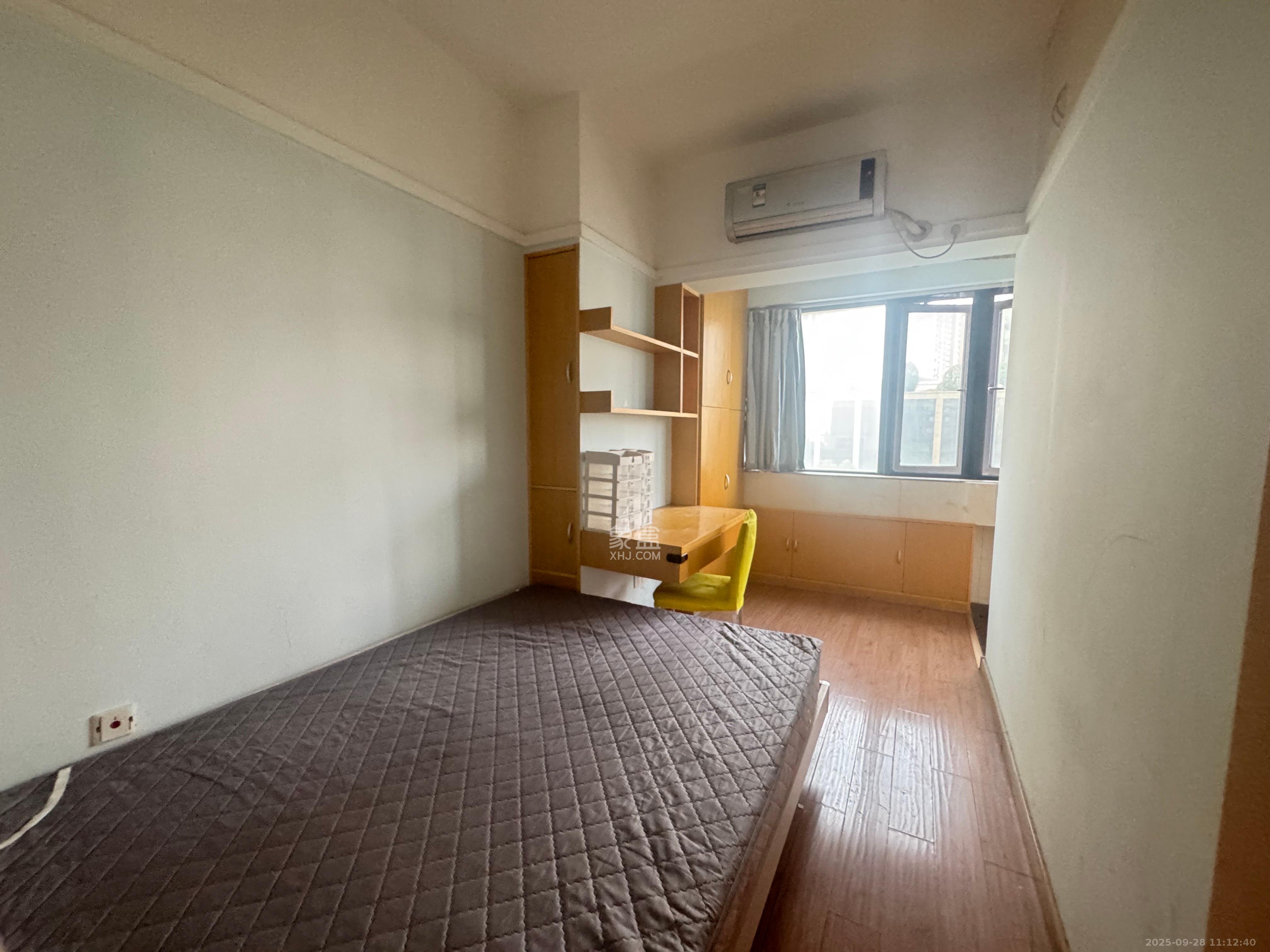 万博汇  2室1厅1卫    2100.0元/月室内图