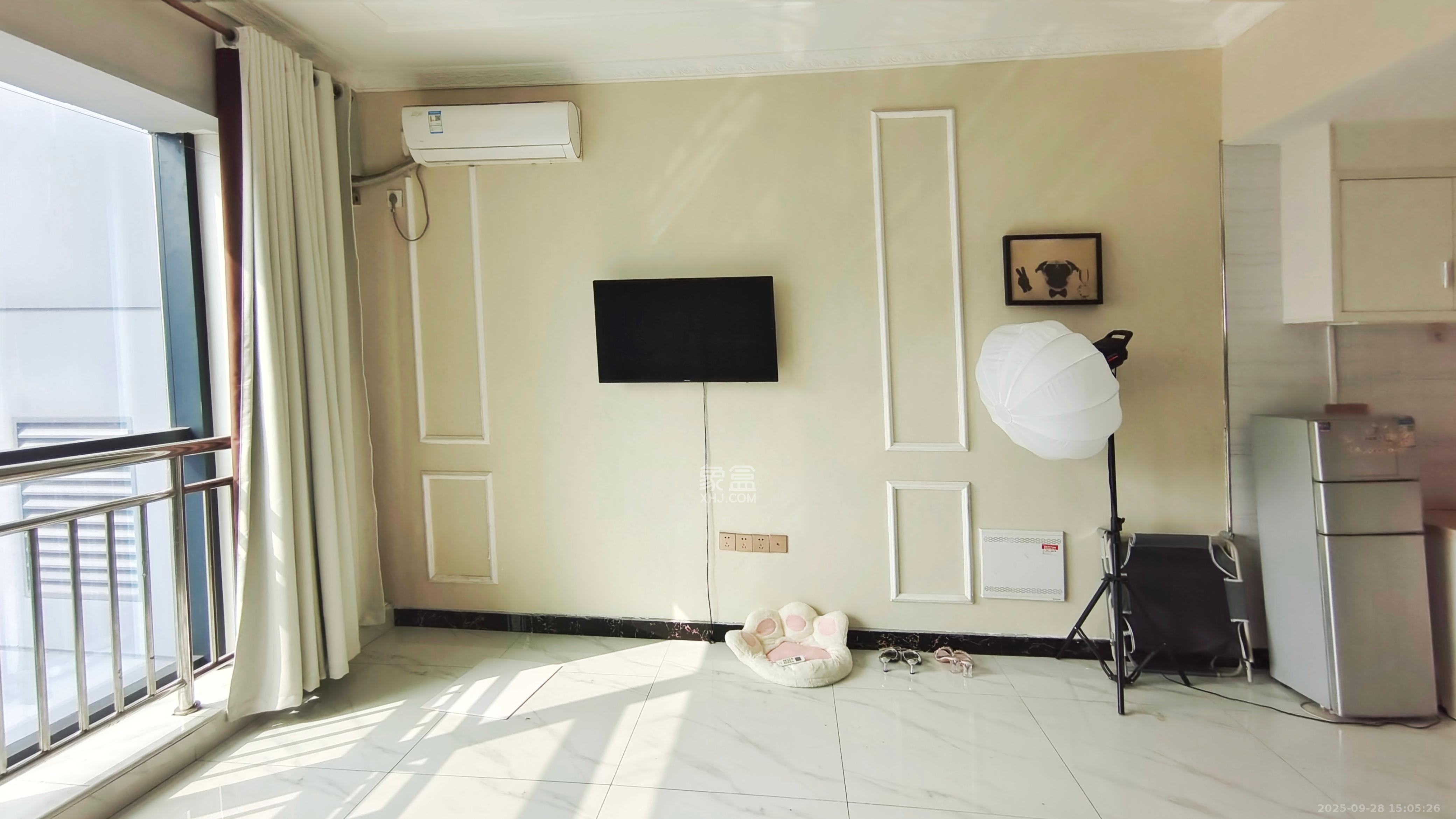 东盈商业广场（华泉城市广场）  1室1厅1卫    1800.0元/月室内图