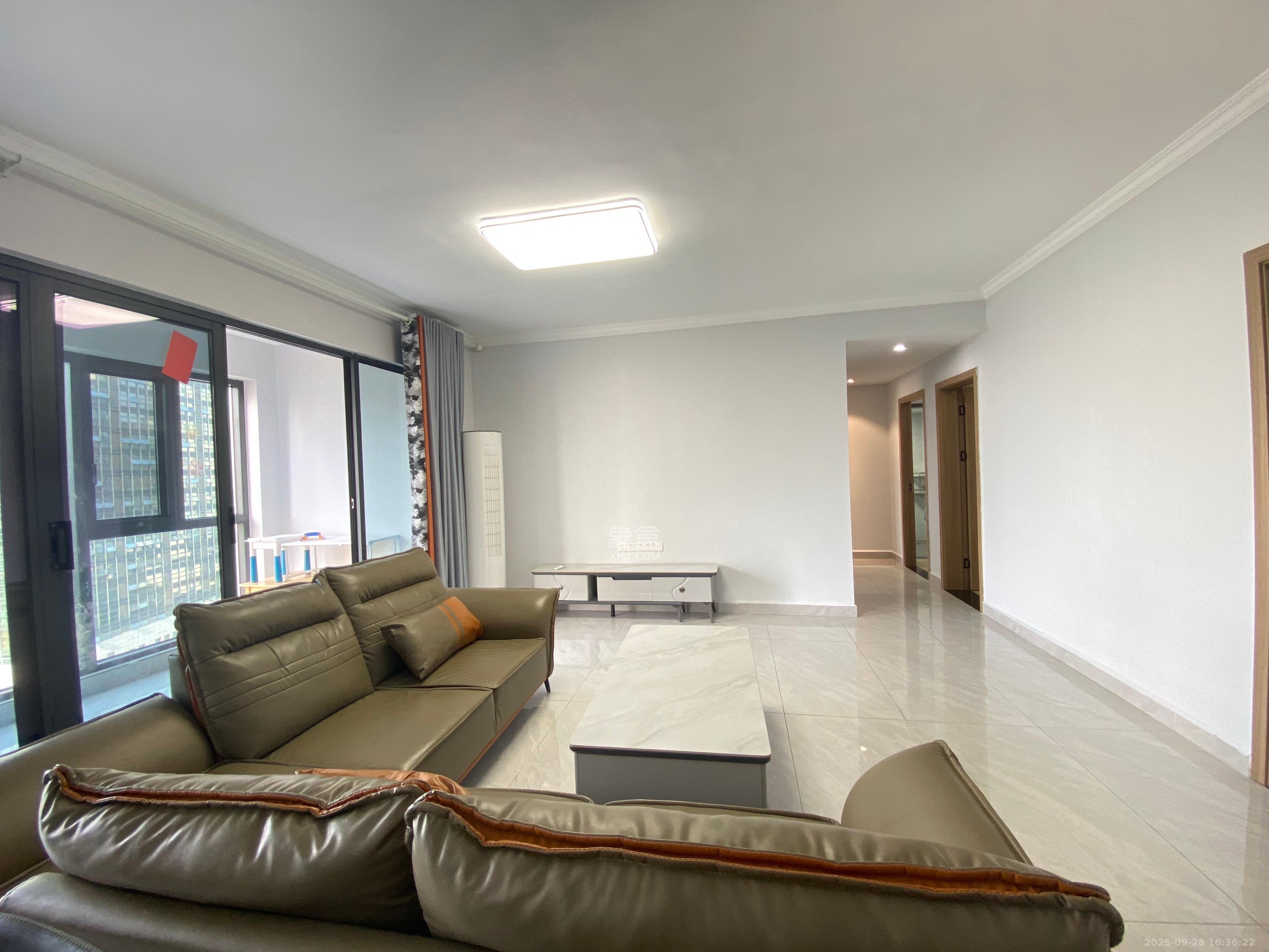 建发中央公园（建发美地）  4室2厅2卫    5000.0元/月室内图