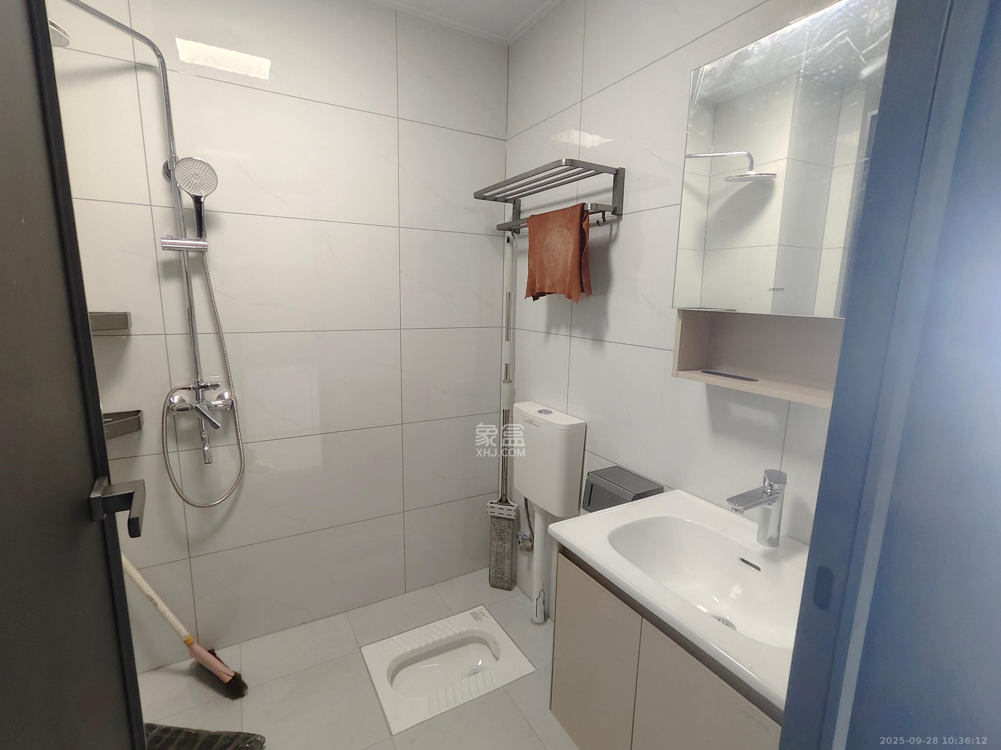 梅溪湖家居建材城  1室0厅0卫    1500.0元/月室内图