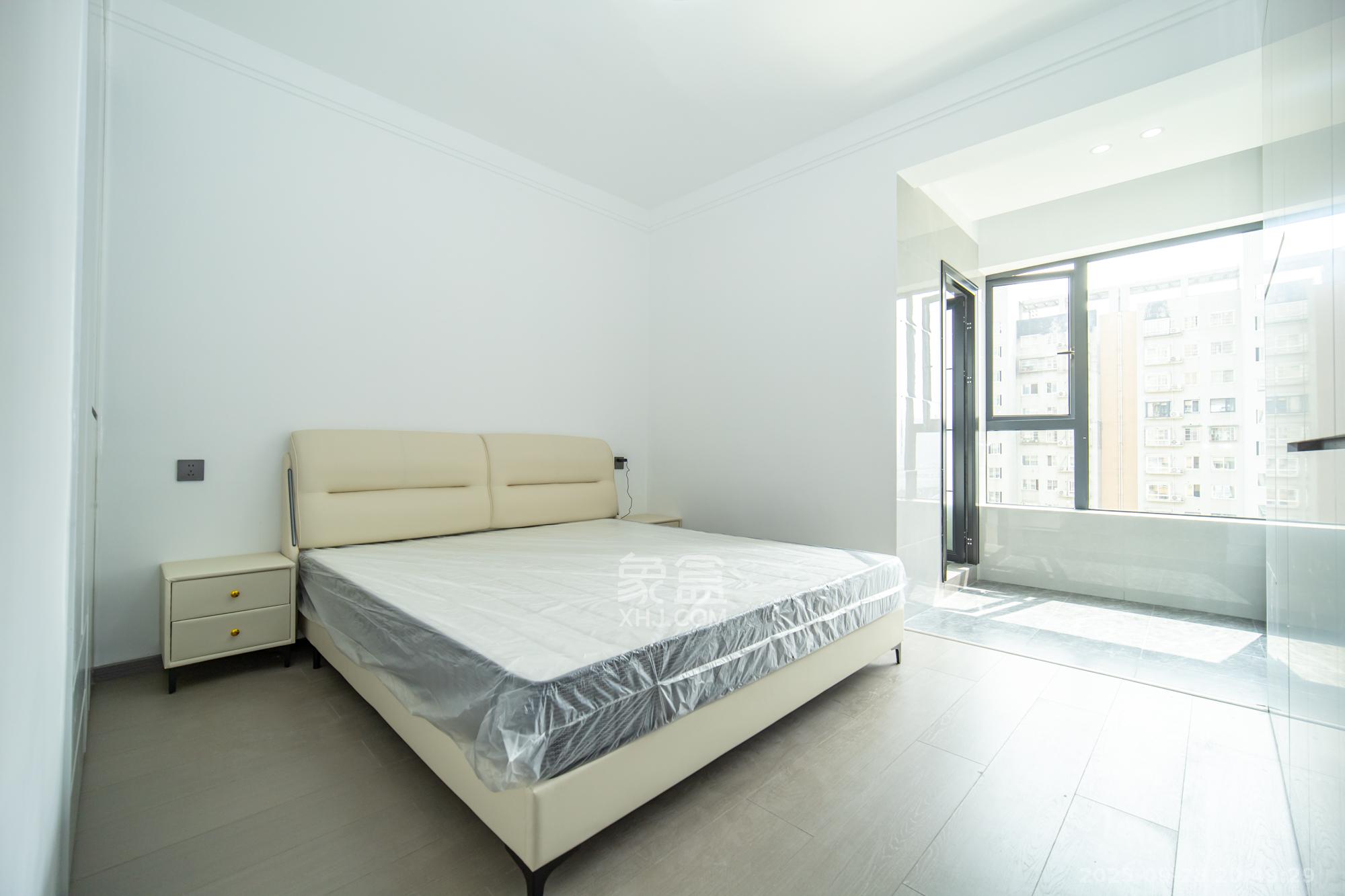 月湖兰庭  4室2厅1卫    126.8万卧室