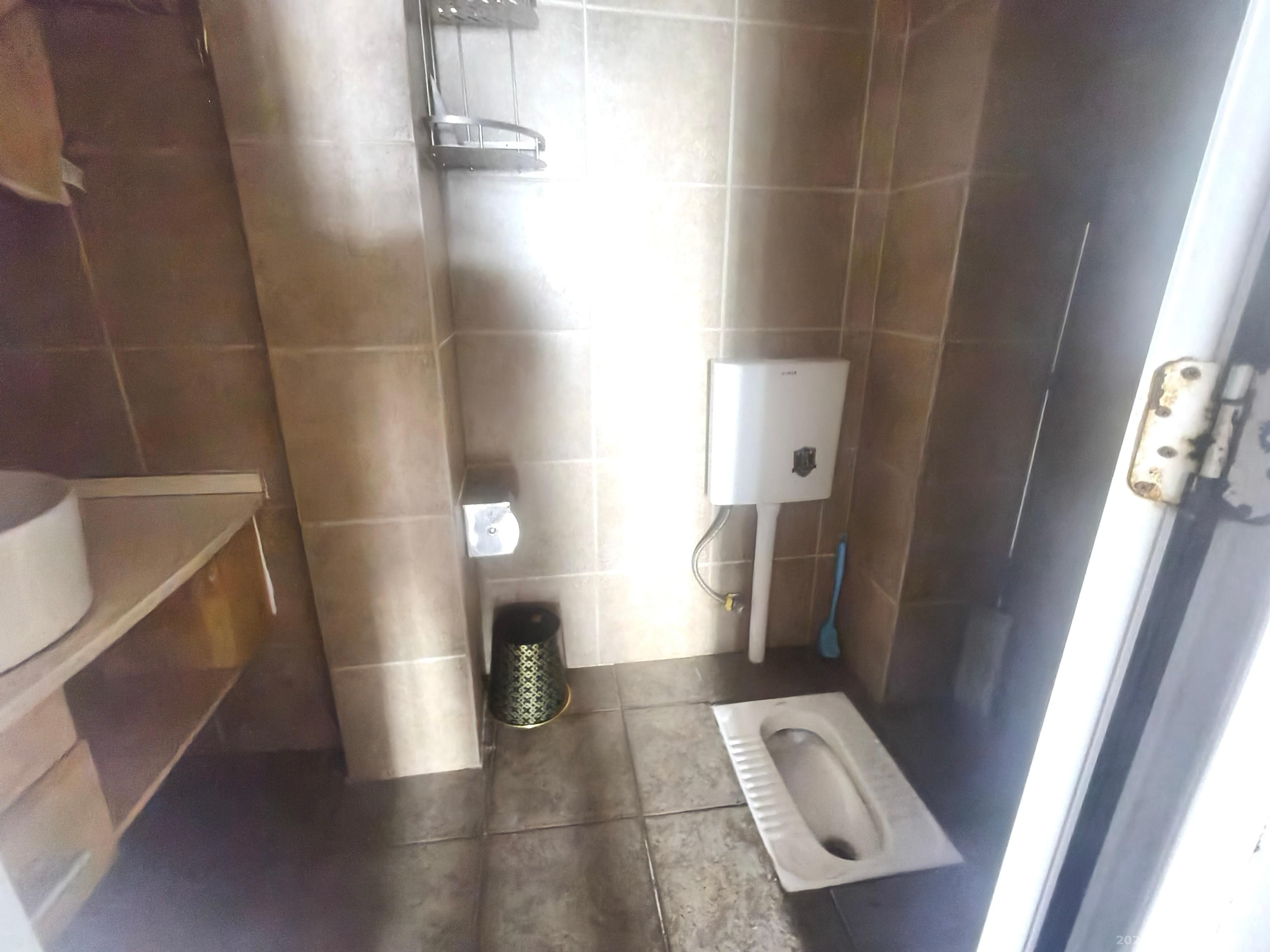 未来蜂巢 3室2厅1卫 1600.0元/月 未来蜂巢 3室2厅1卫 1600.0元/月室内图