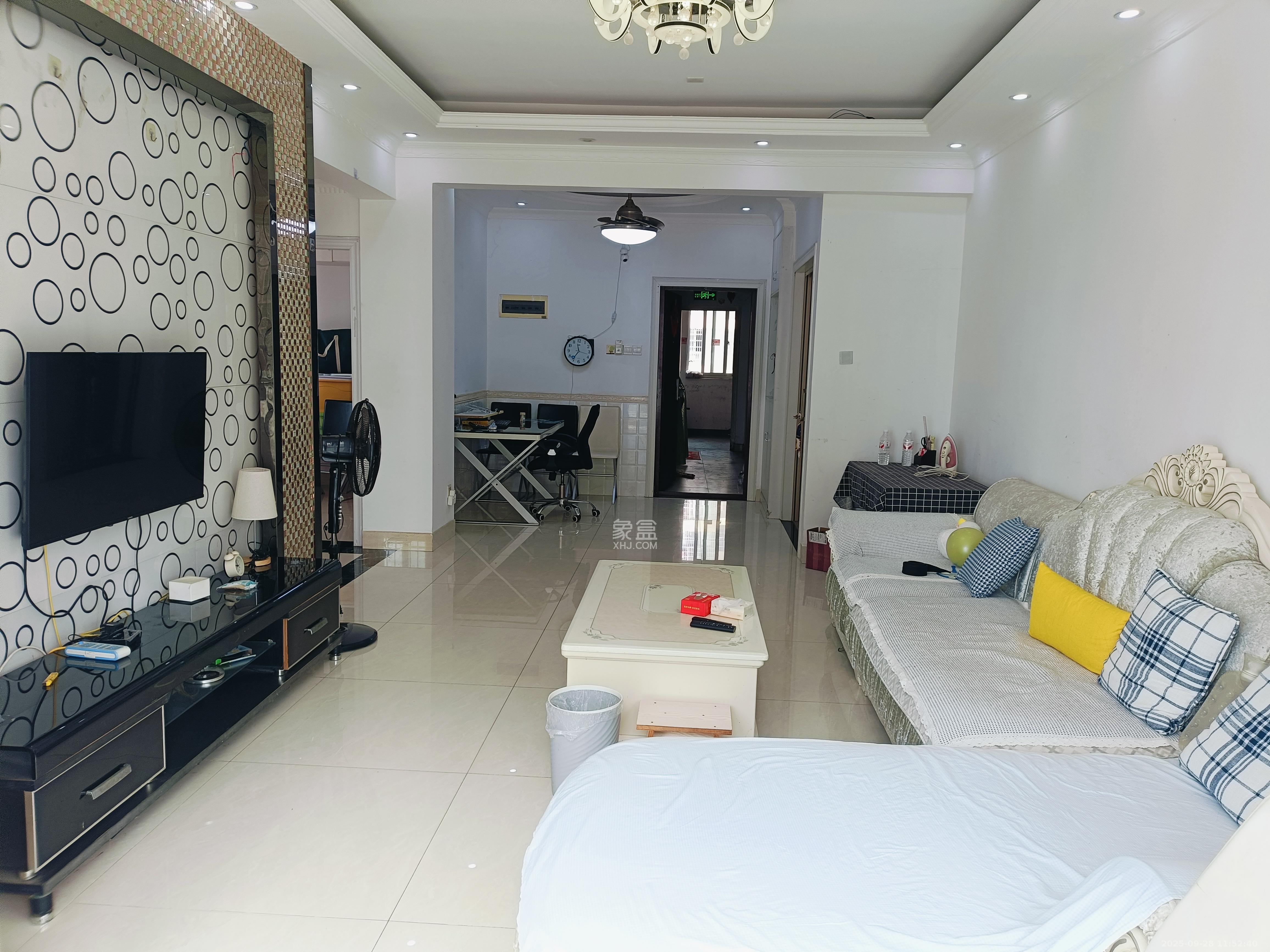 昌和商业中心/昌和国际 2室2厅1卫 1500.00元/月 昌和商业中心/昌和国际 2室2厅1卫 1500.00元/月室内图