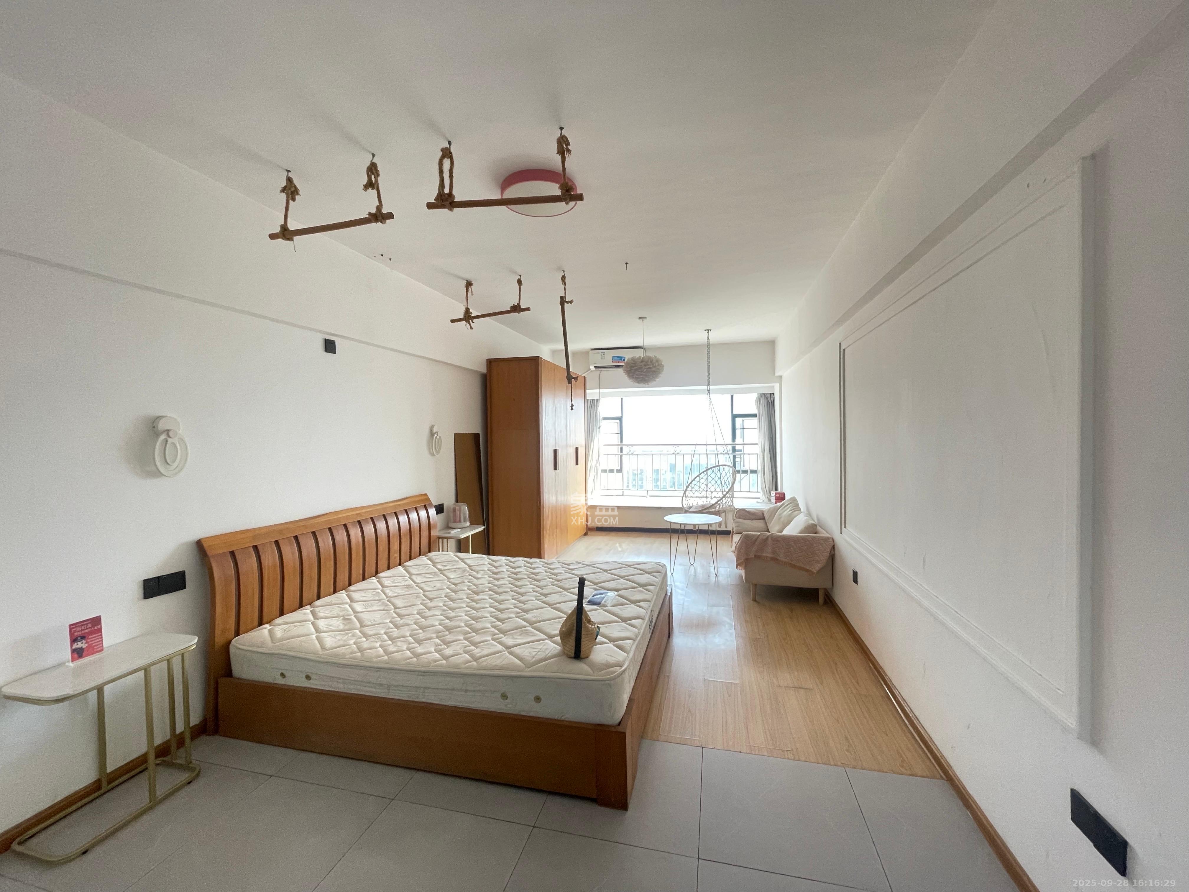 蚂蚁工房 1室1厅1卫 1800.0元/月 蚂蚁工房 1室1厅1卫 1800.0元/月室内图