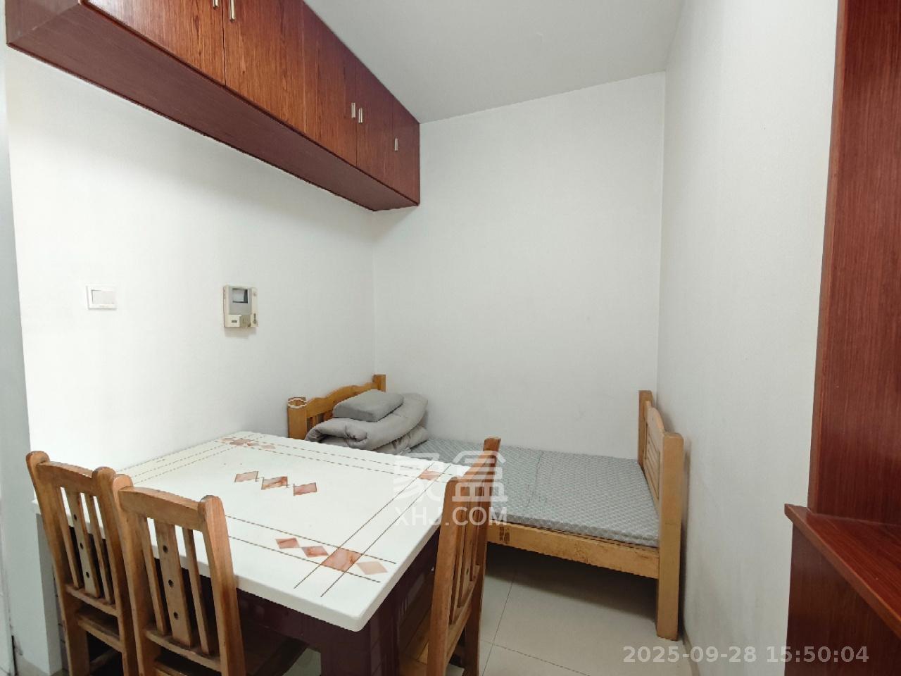 尚都花园城 1室1厅1卫 1200.0元/月 尚都花园城 1室1厅1卫 1200.0元/月室内图