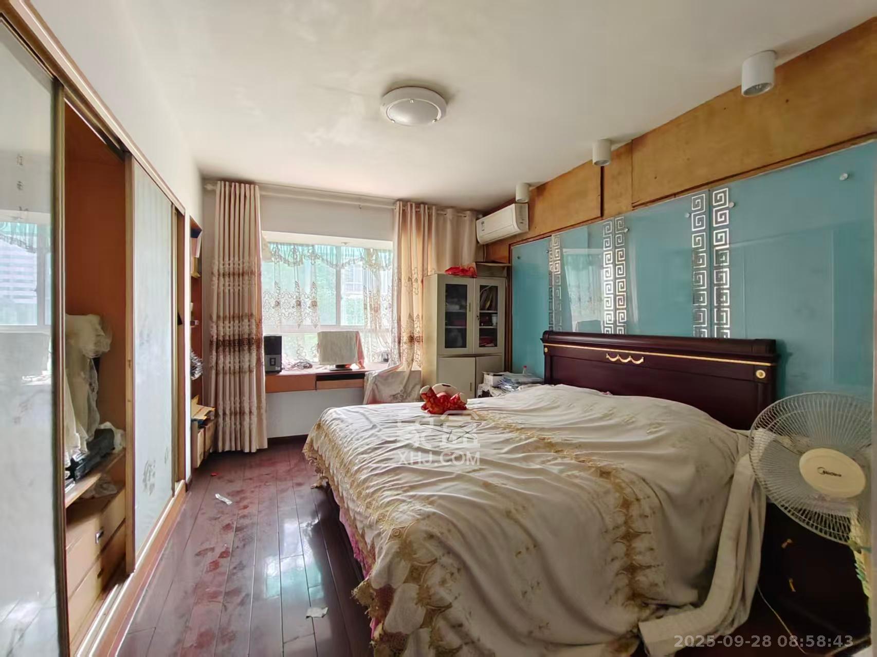 中星苑 4室2厅2卫 3080.0元/月 中星苑 4室2厅2卫 3080.0元/月室内图