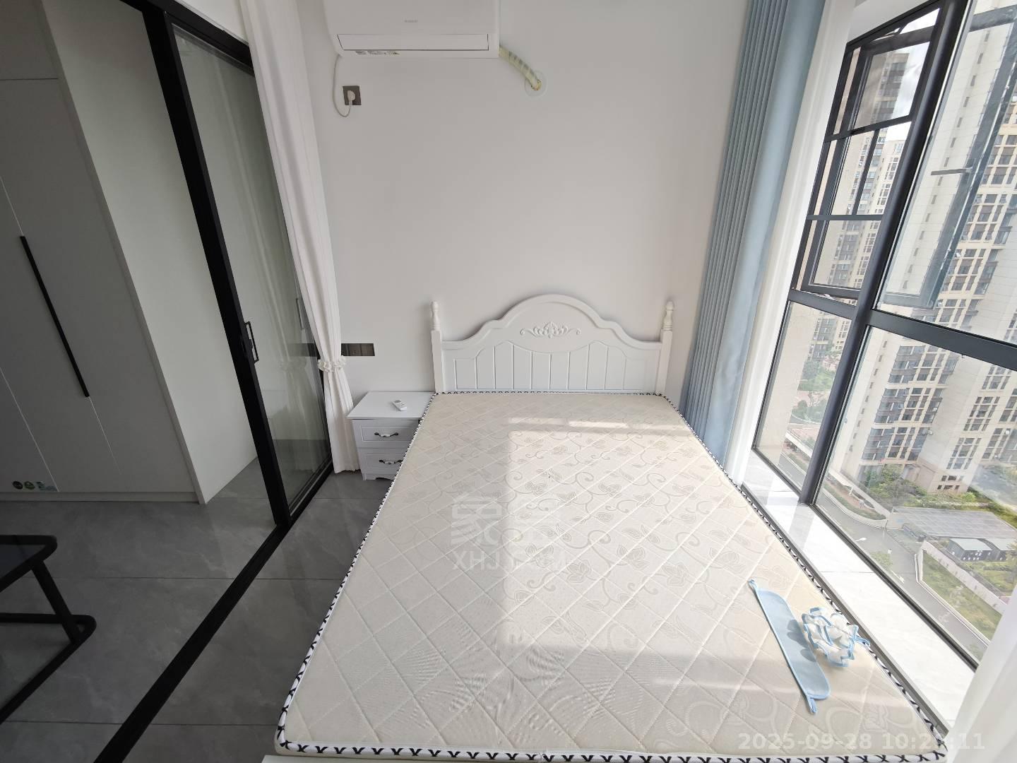 山水印象  1室1厅1卫    1100.0元/月 山水印象  1室1厅1卫    1100.0元/月室内图