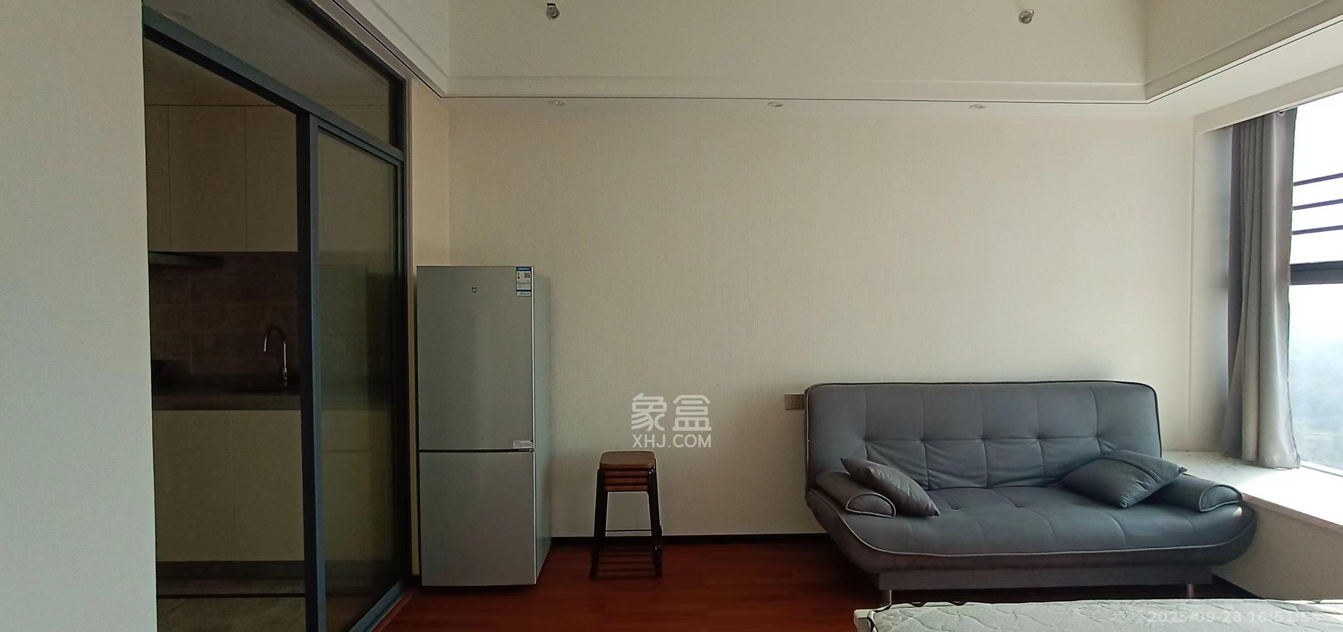 福天藏郡院子  1室1厅1卫    900.0元/月室内图